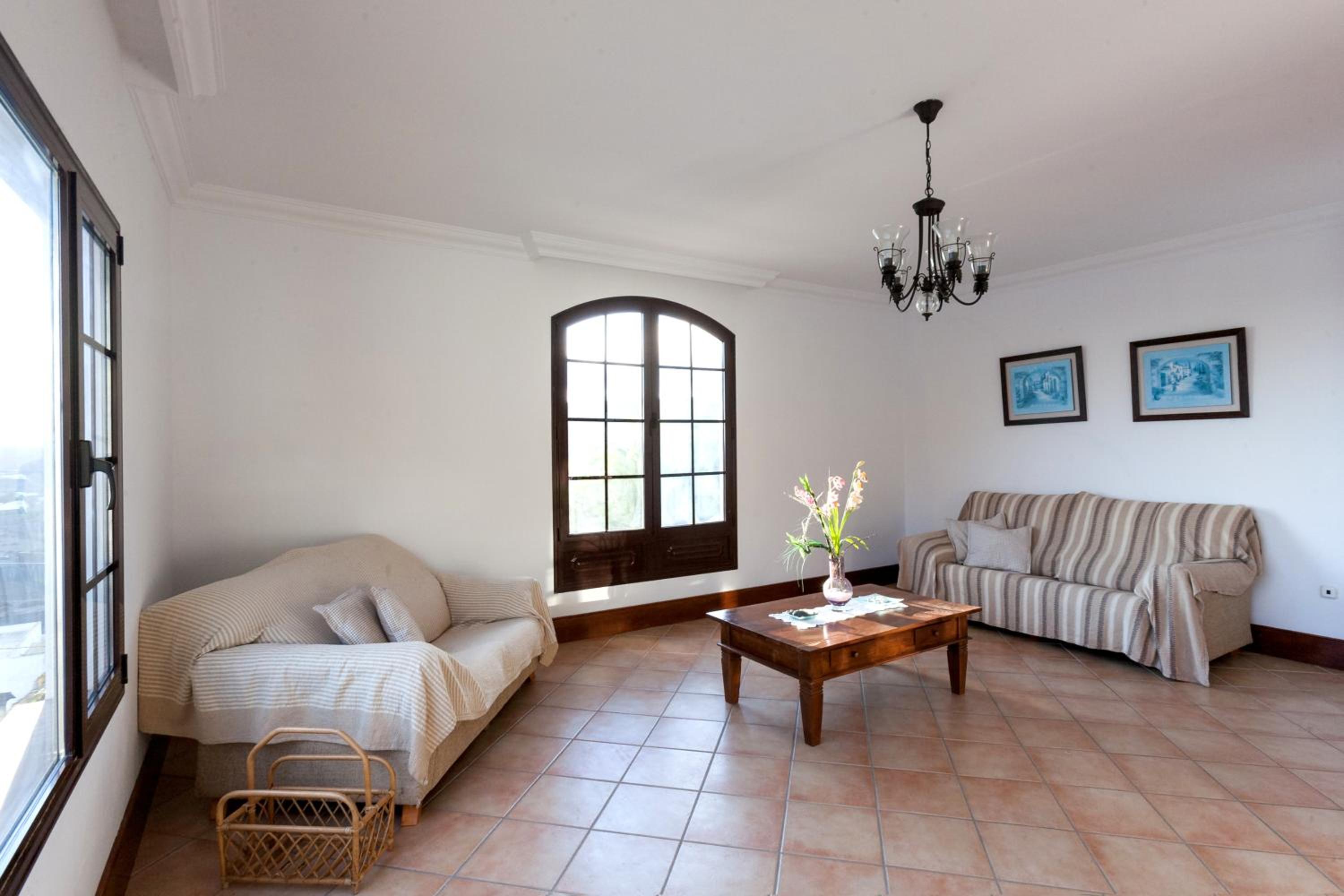Bellavista, piscina privada climatizada y sauna