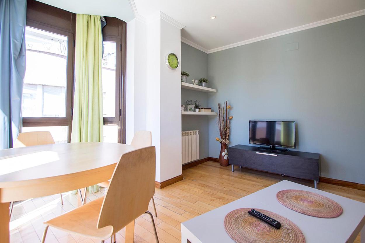 Apartamentos Adelfas