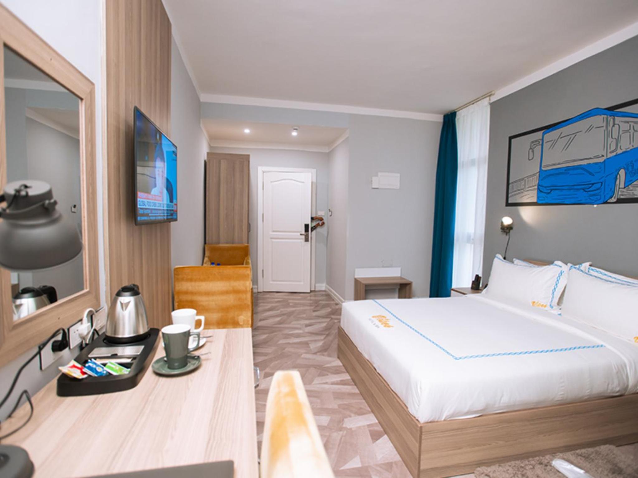 Vibes Hotel and Spa