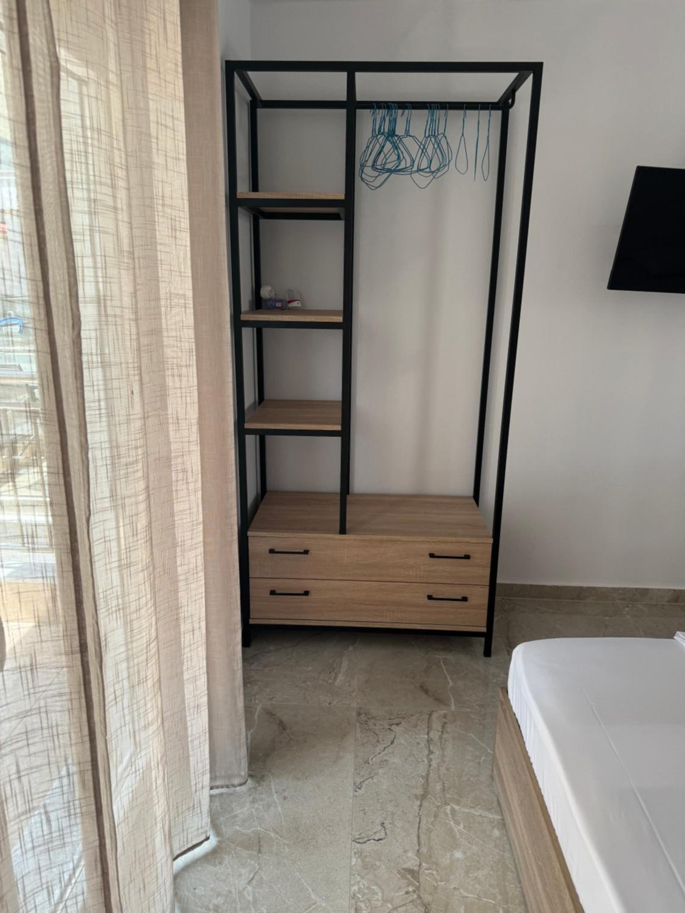 OASIS luxury apartments and rooms nikiti