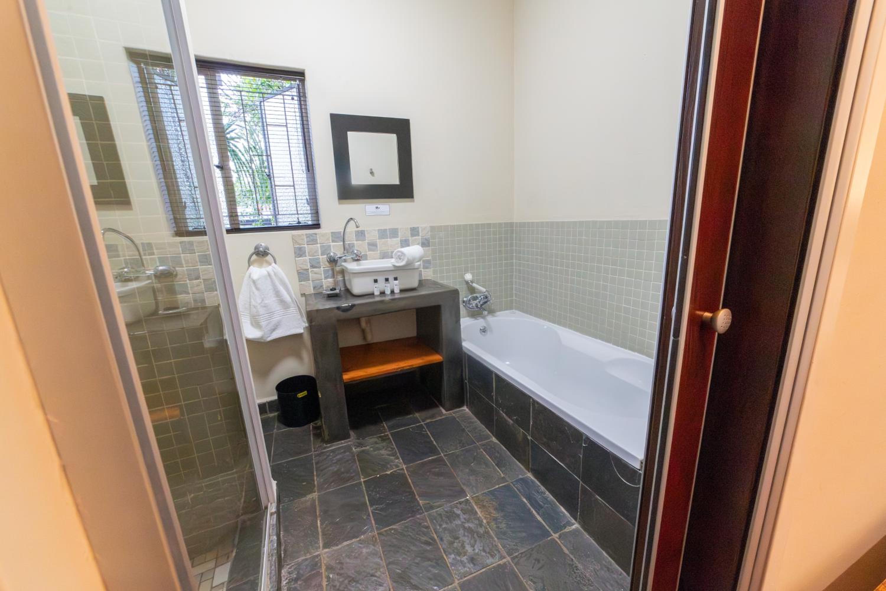 Khayamanzi Guesthouse