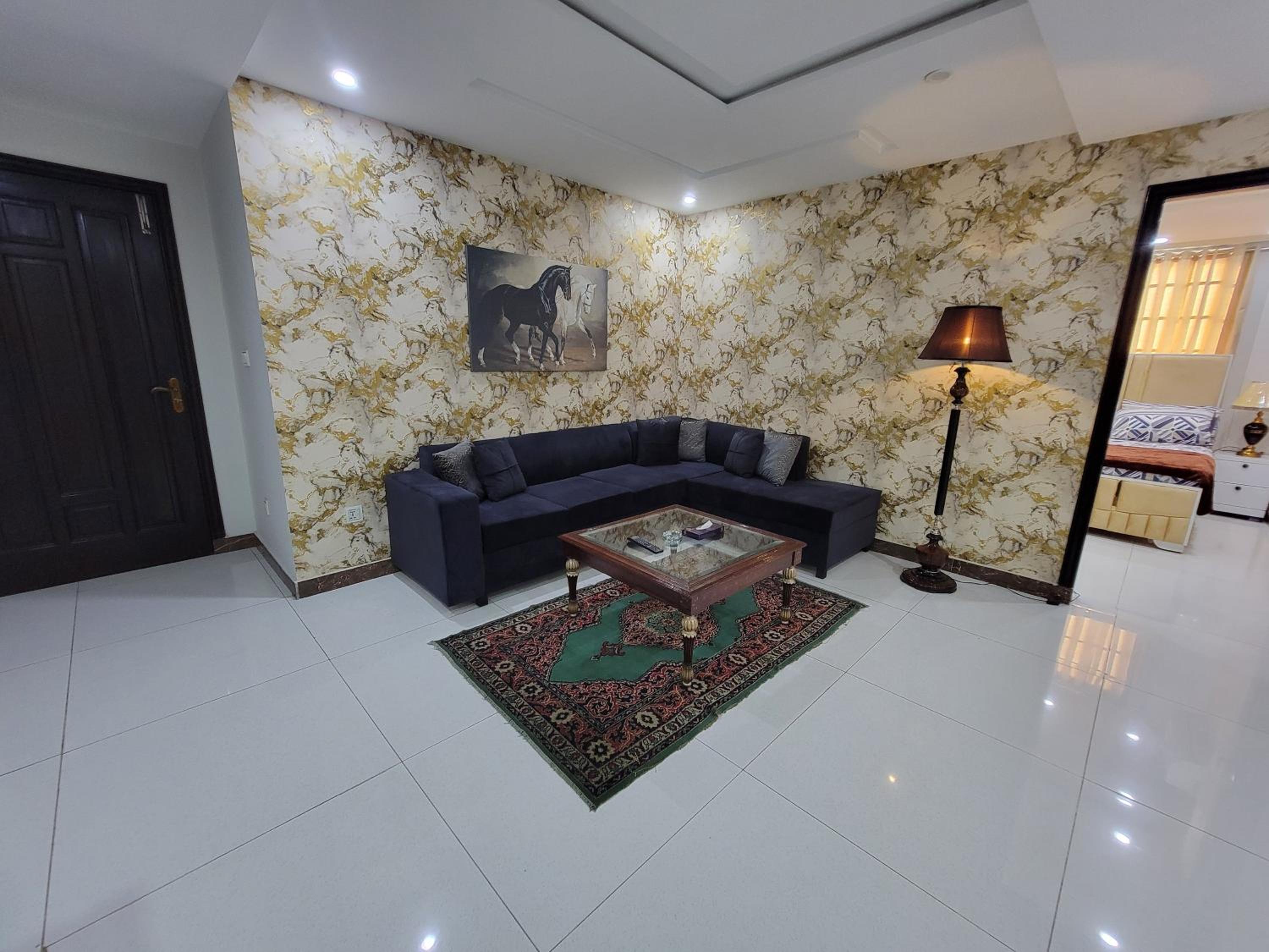Bahria Town Lahore - NEXT INN Cozy apartment for your stay 501 view 2
