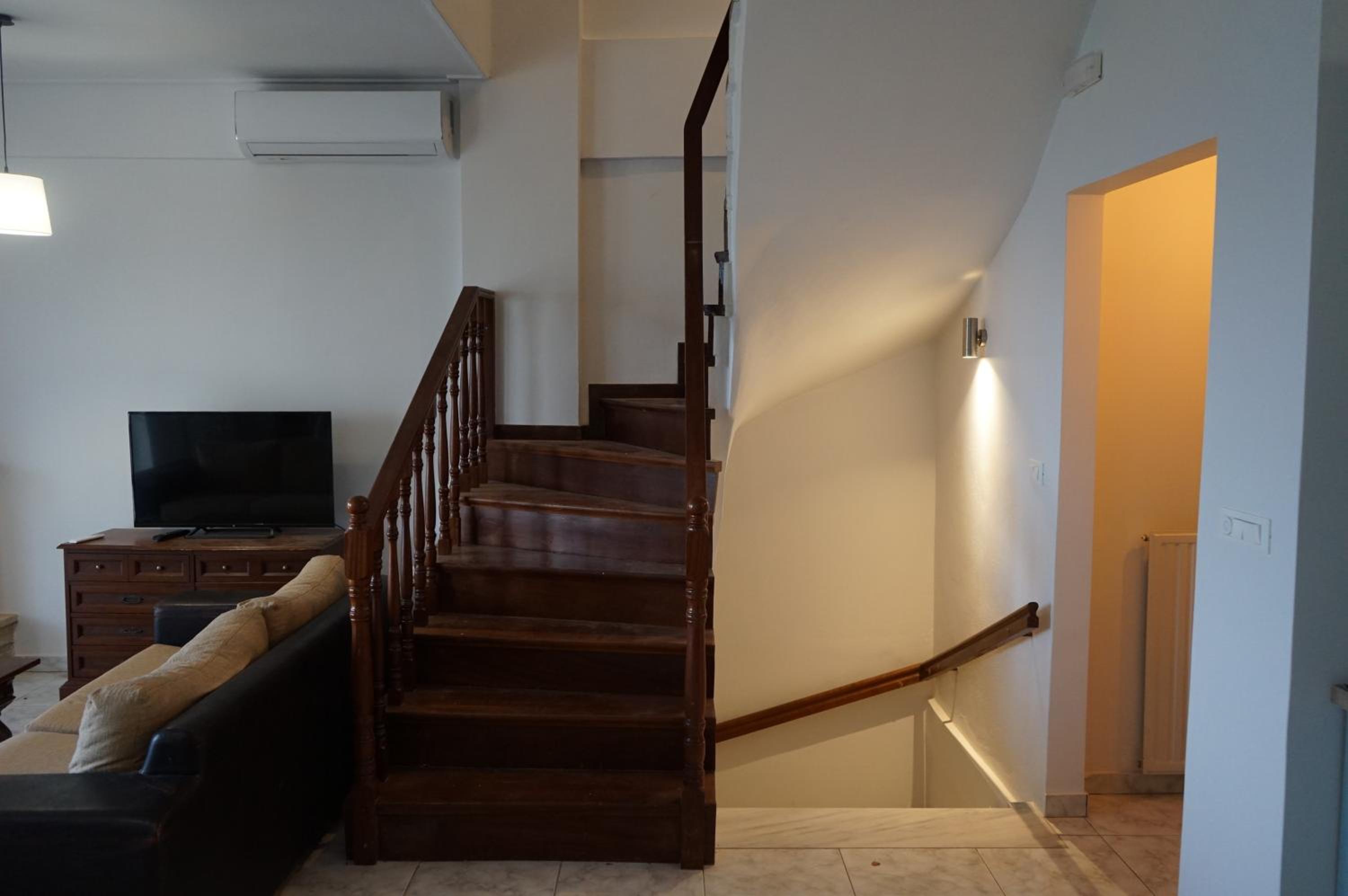 Villa Lemoni, Andriani view 5