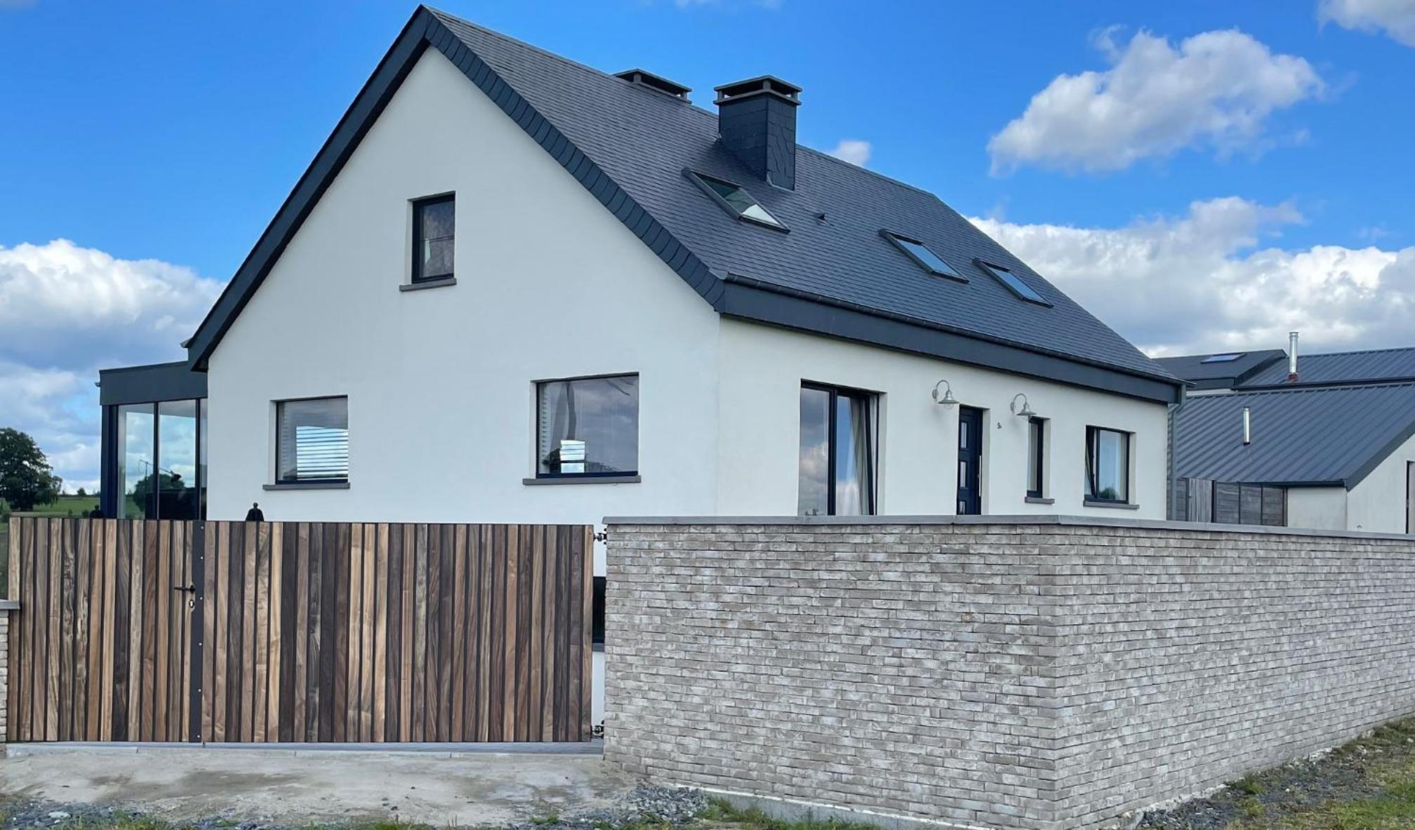 Villa Intensity