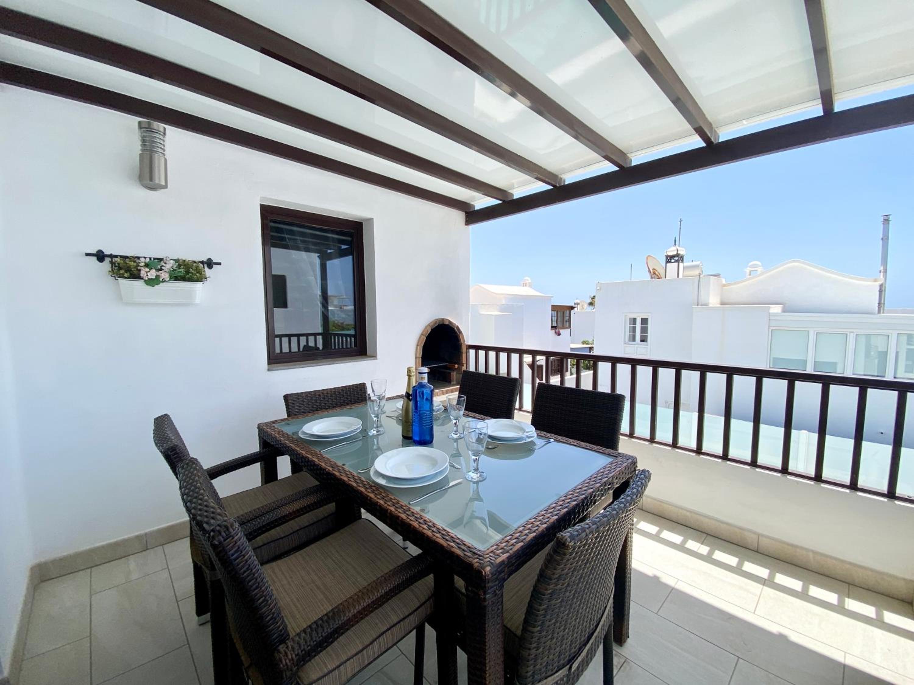 VILLA VIVIENNE by JK Lanzarote