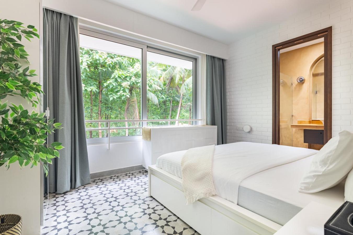 Verona by Vianaar Luxe Garden Pool Villa Assagao view 2