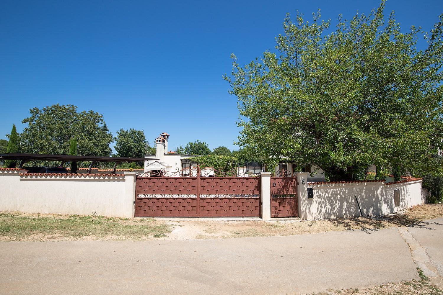 Villa Roža