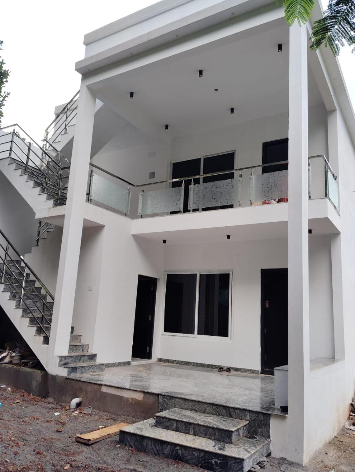 Easy Stays Yelagiri - Stone White Villa view 2