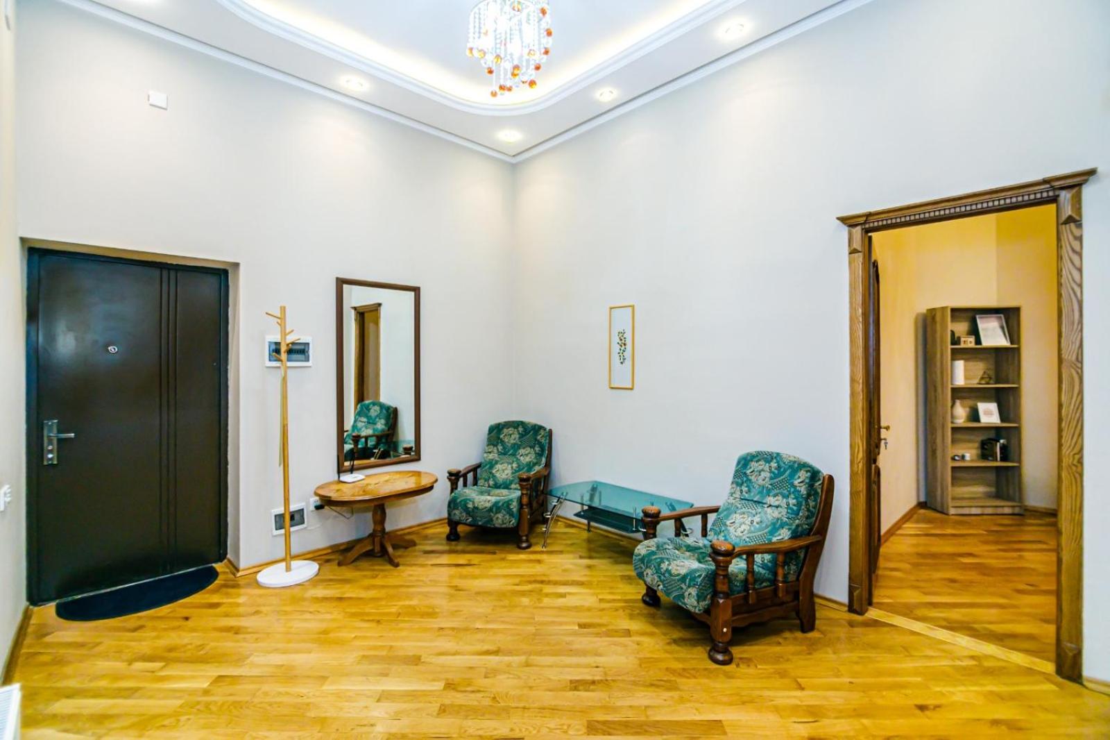 Apartment Adore