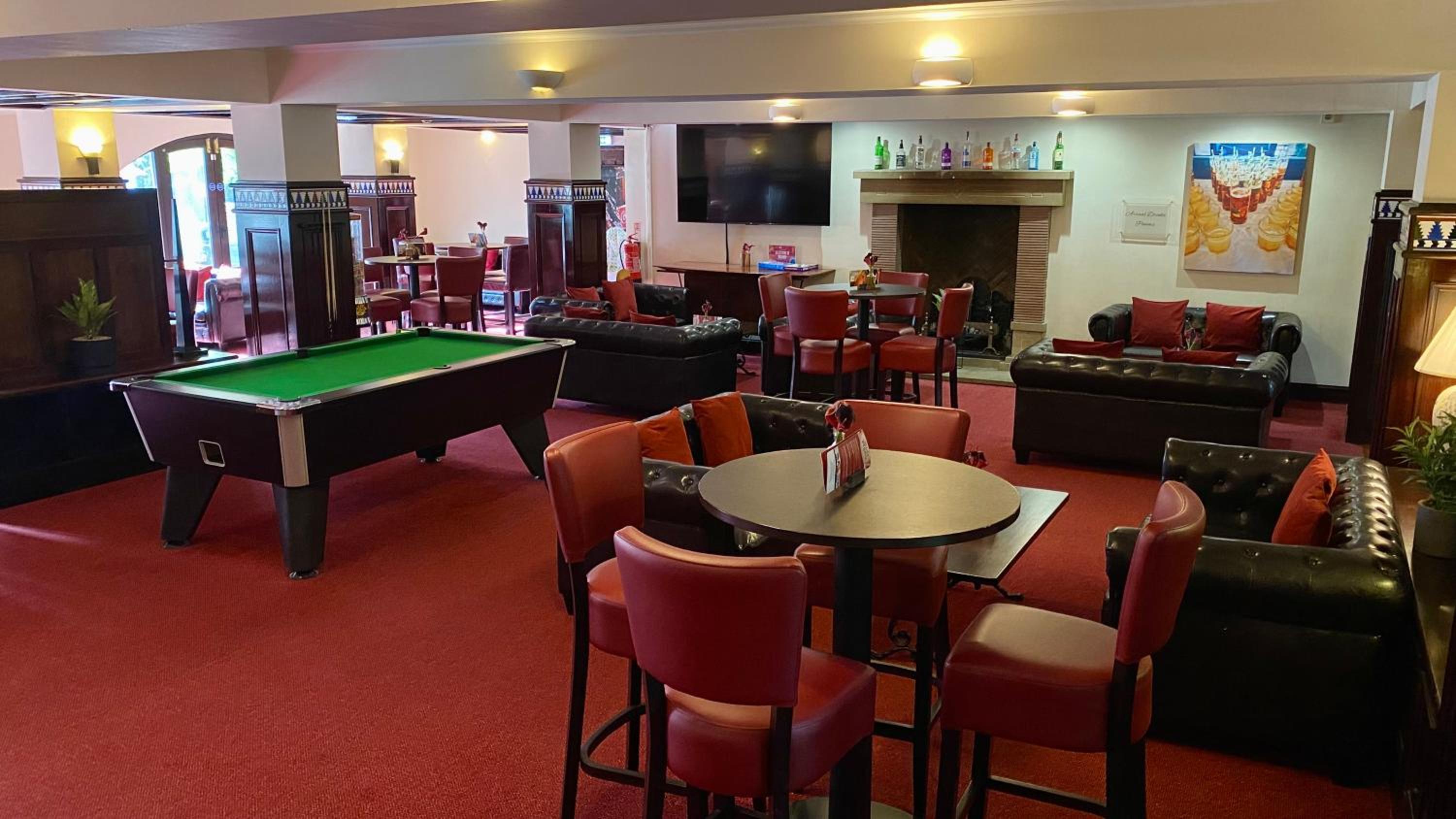Crawley Vacations - Europa Gatwick Hotel  Spa - Property Image 3