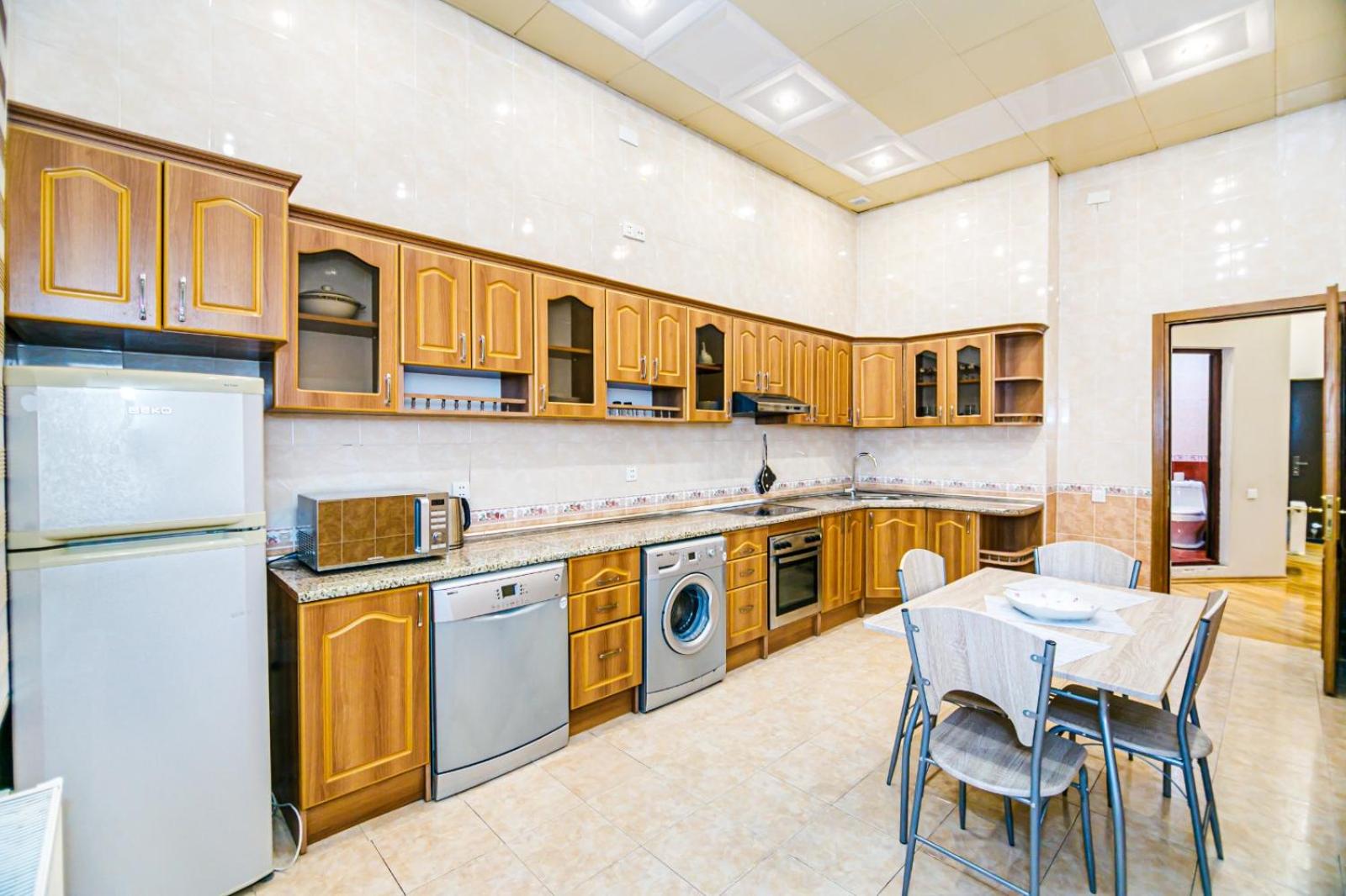 Apartment Adore