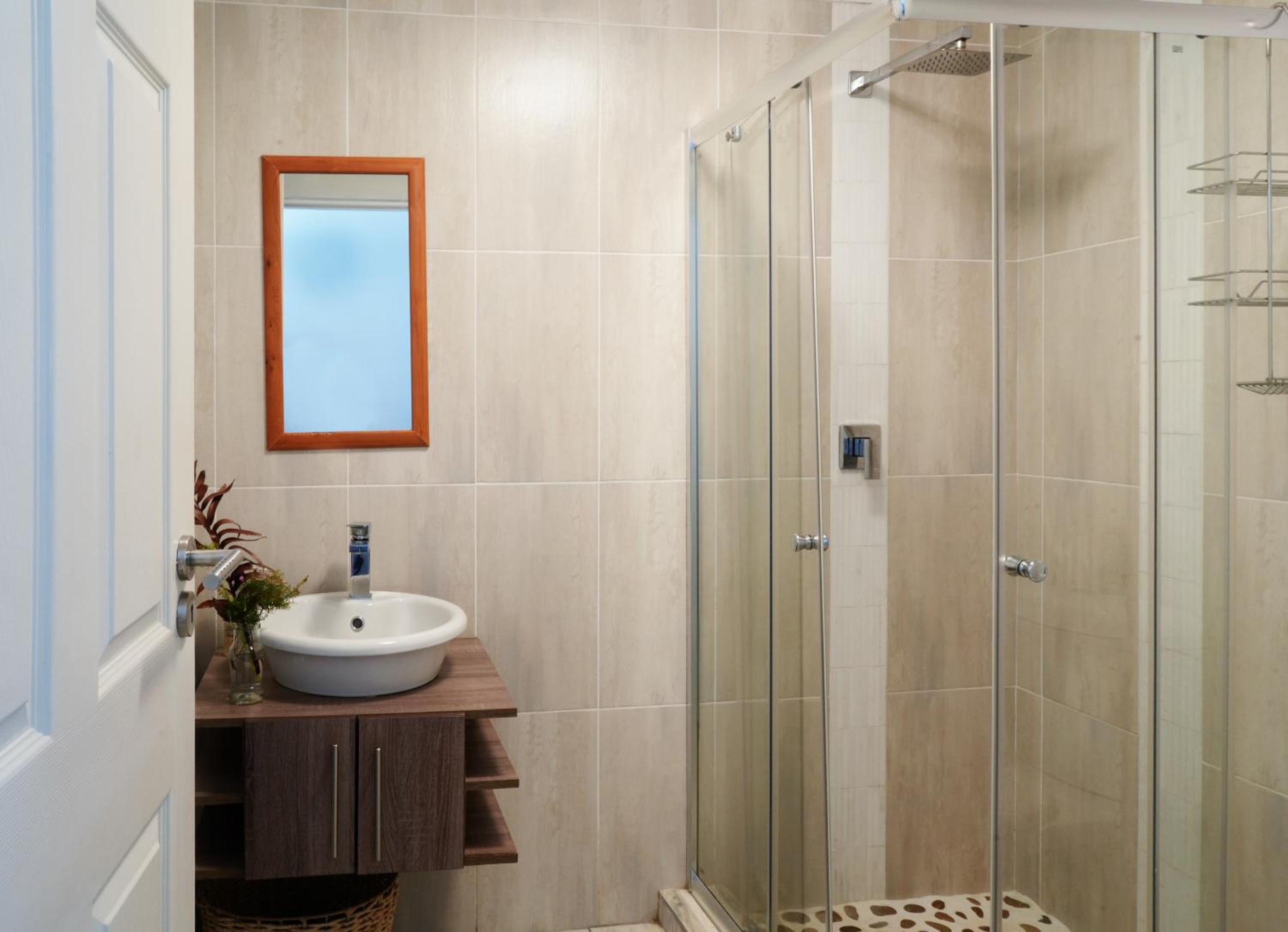 3-Bedroom Charming Coastal Retreat in Plettenberg Bay view 3