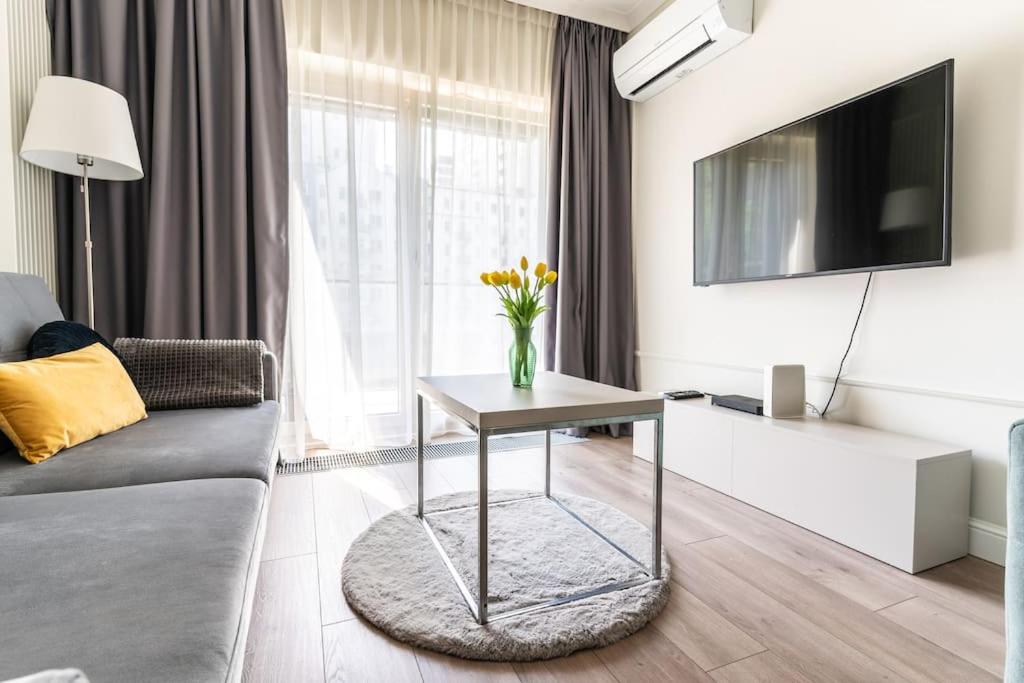 Golden Luxe Residence - Mennica Residence - Business & City Center