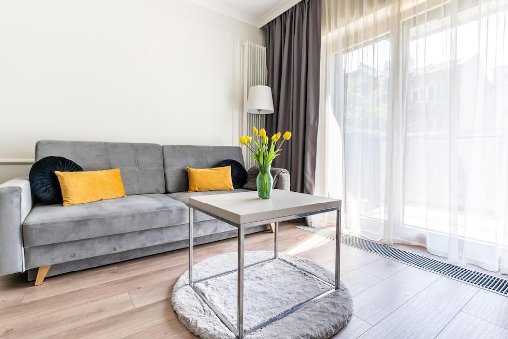 Golden Luxe Residence - Mennica Residence - Business & City Center