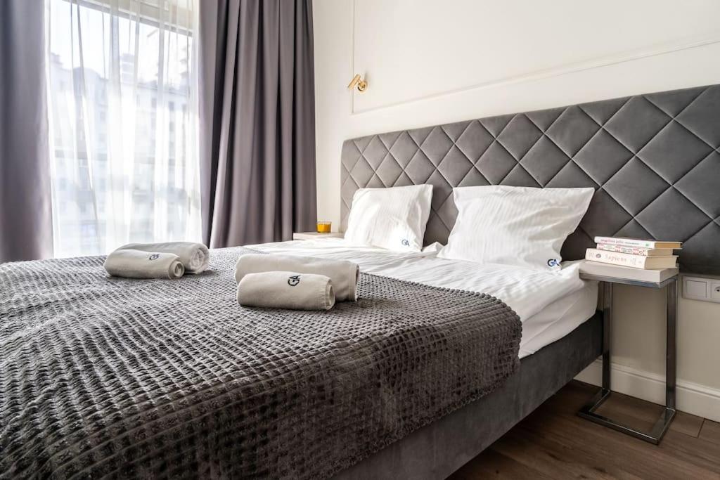 Golden Luxe Residence - Mennica Residence - Business & City Center