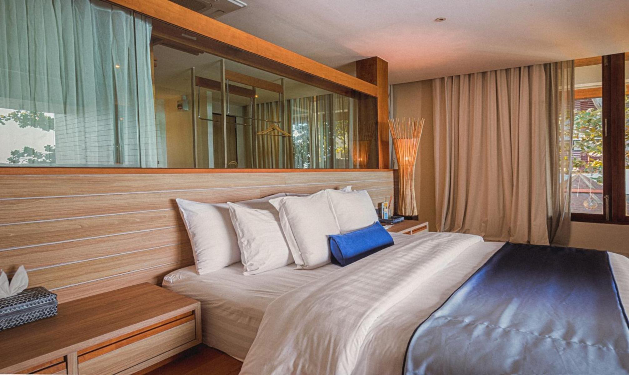 Sichon Cabana Beach Resort