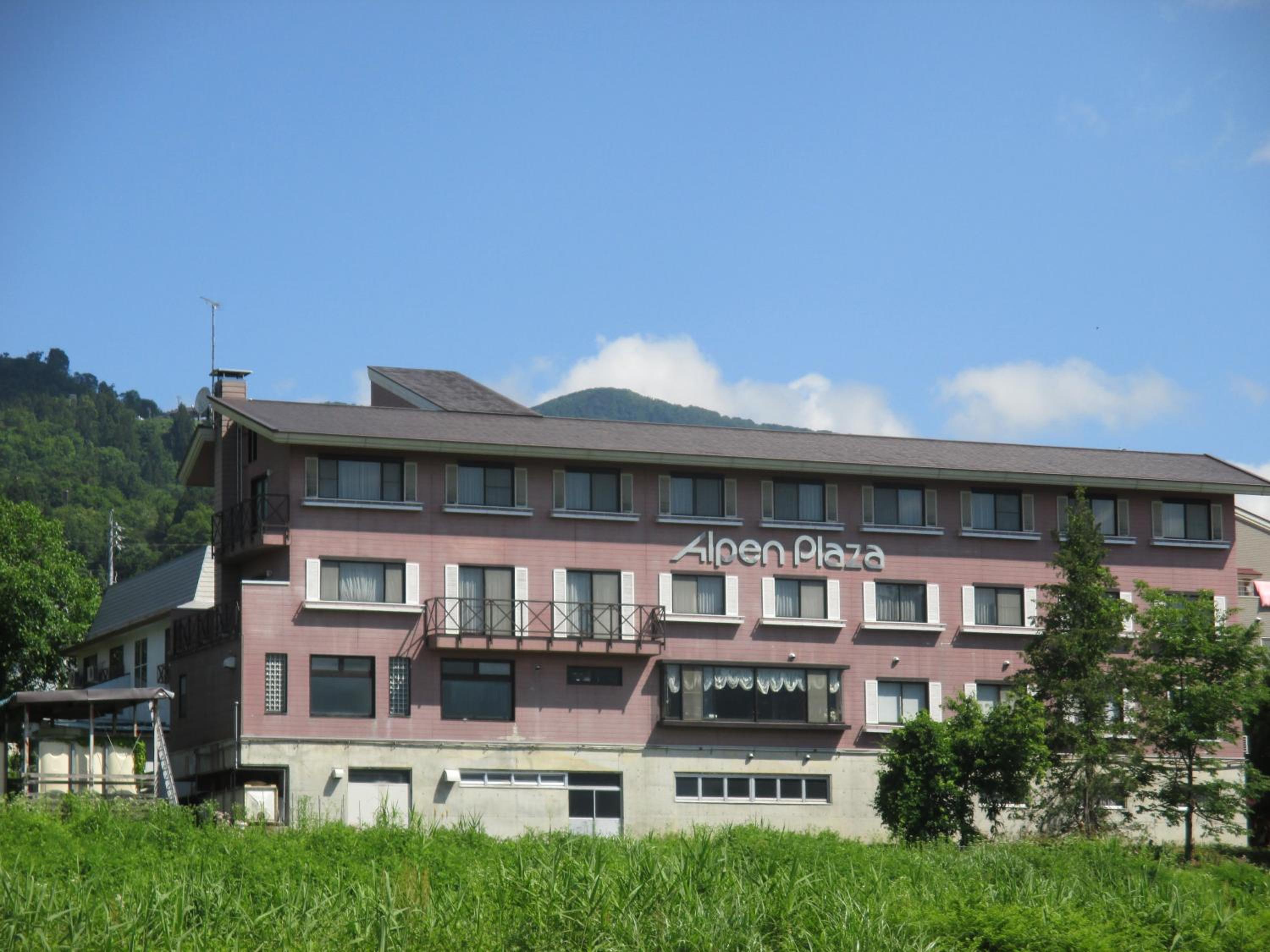 Togari Onsen Alpen Plaza
