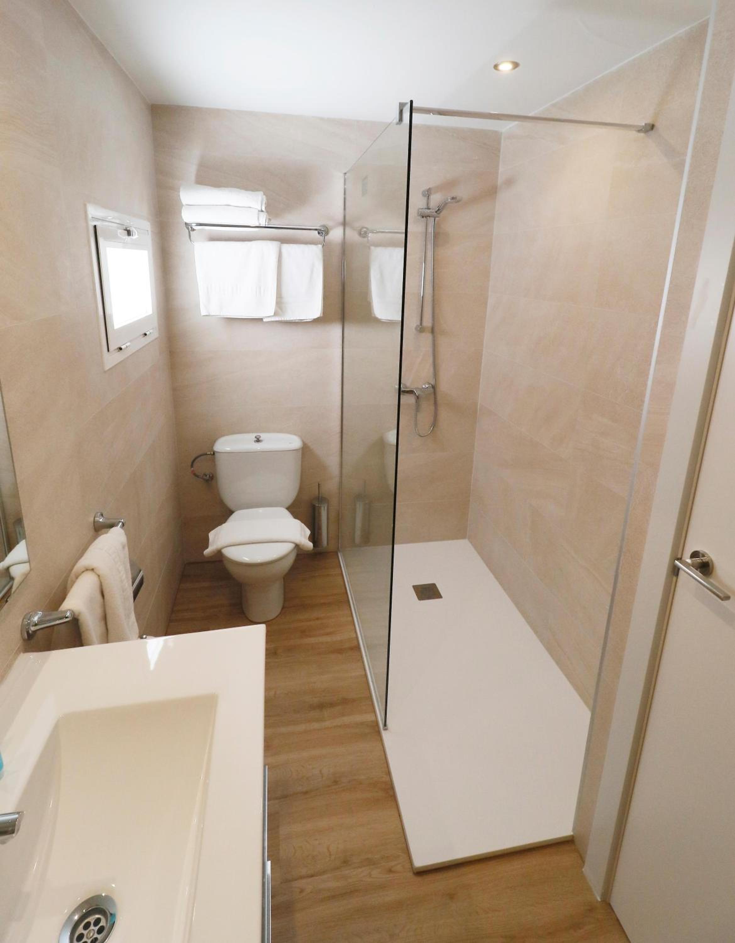 Naika Studios & Apartments