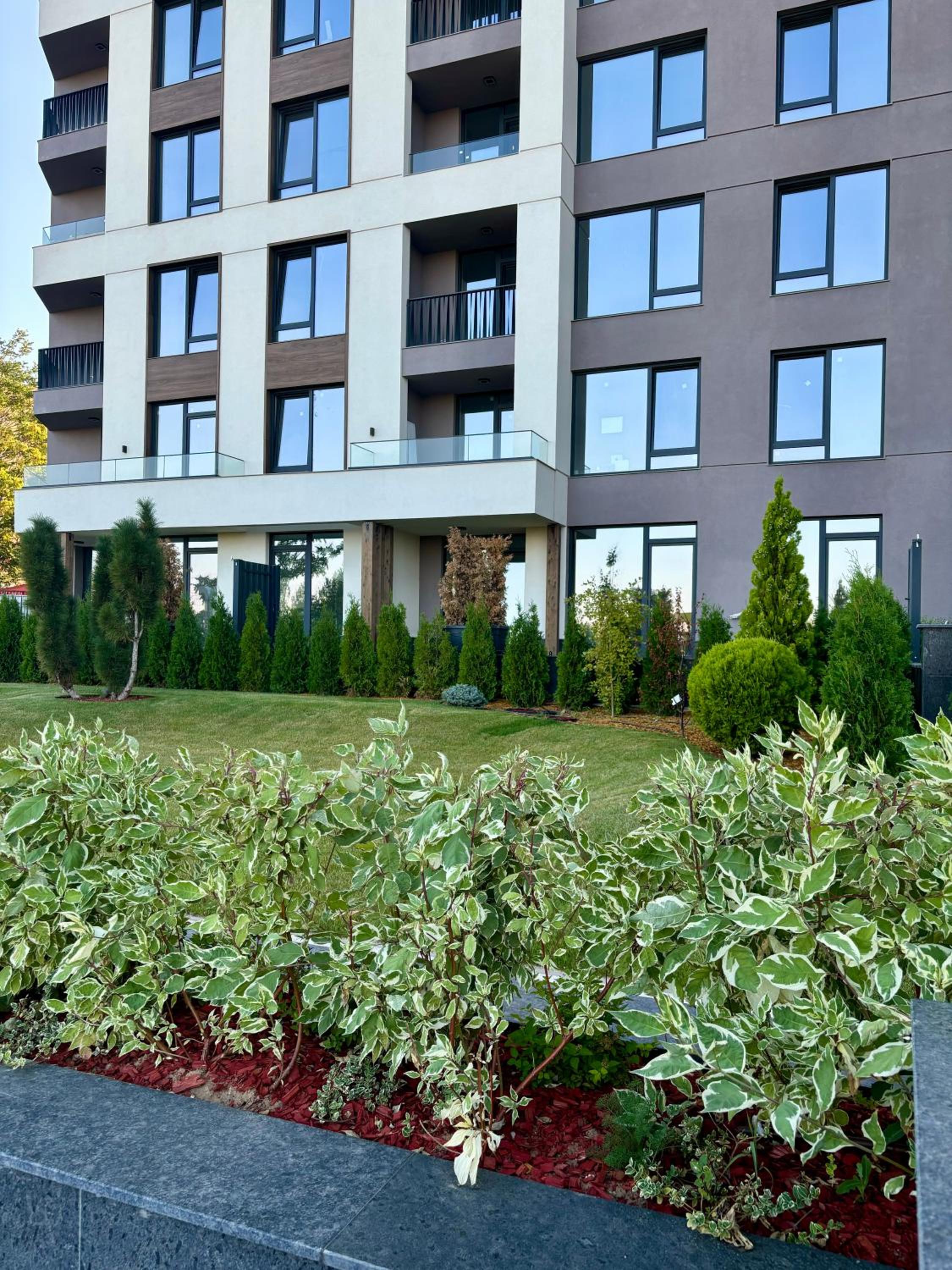 Allegra Sofia Cozy Luxury near Business Park and 10 min to Sofia airport
