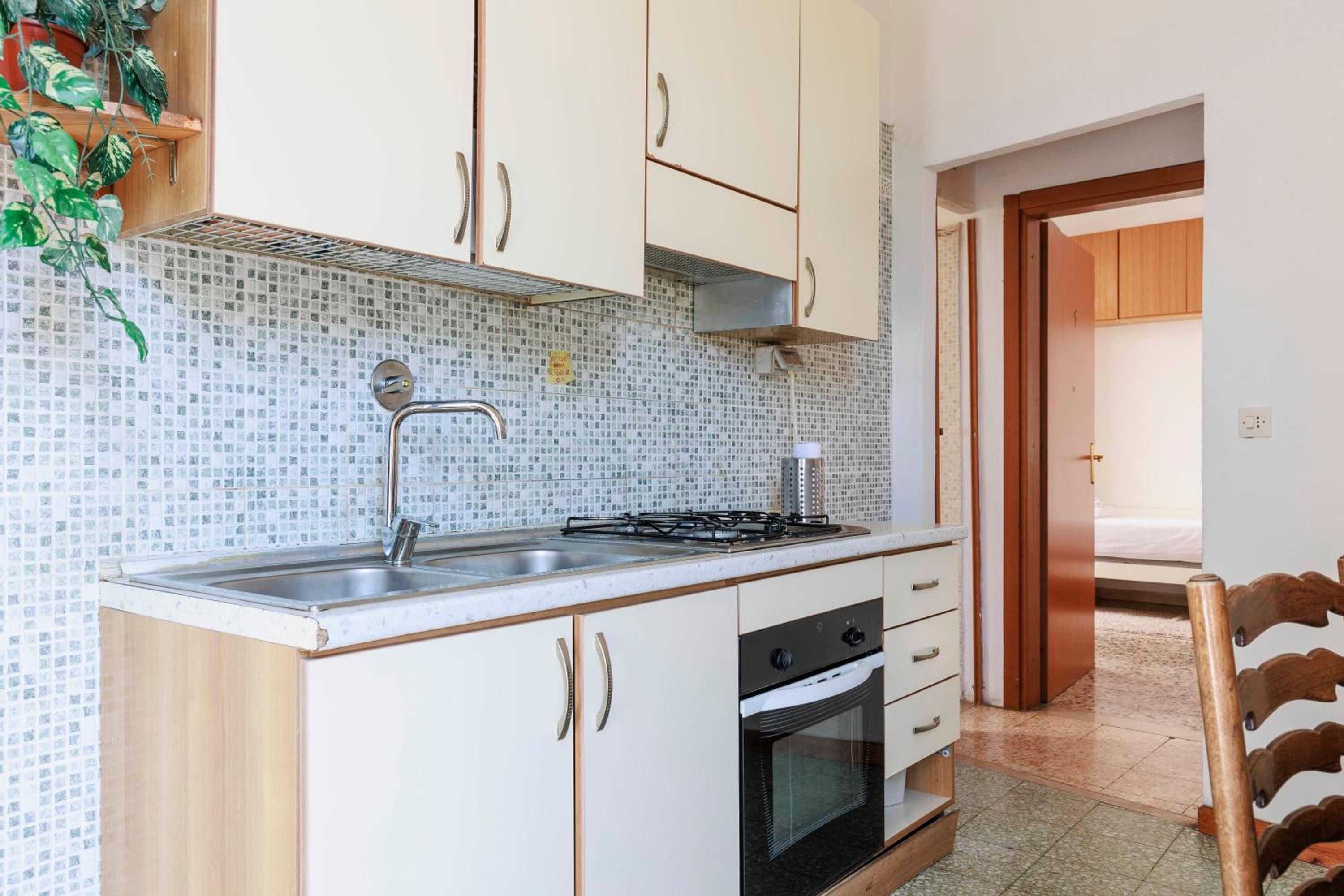Faenza Huge Apartment