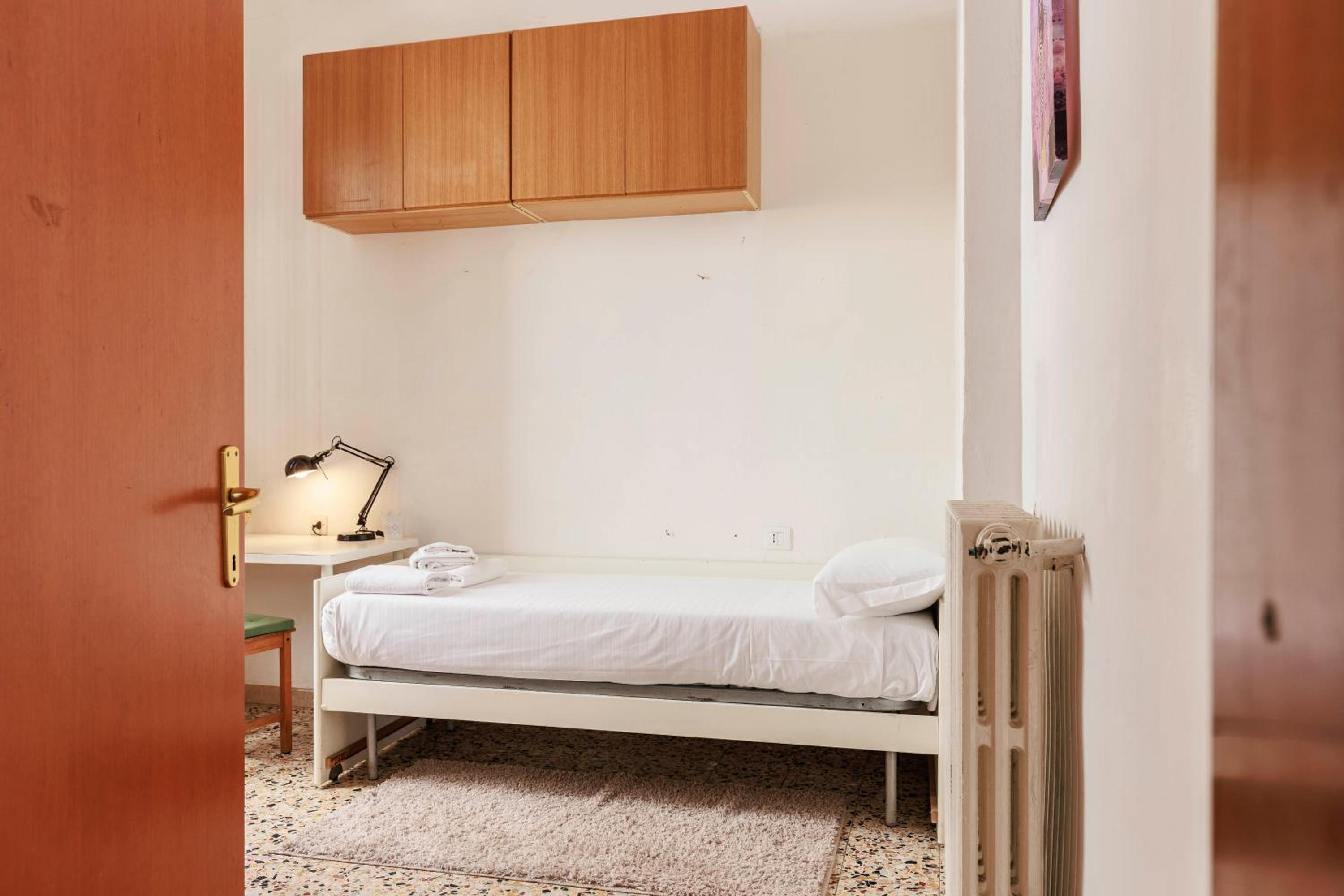 Faenza Huge Apartment