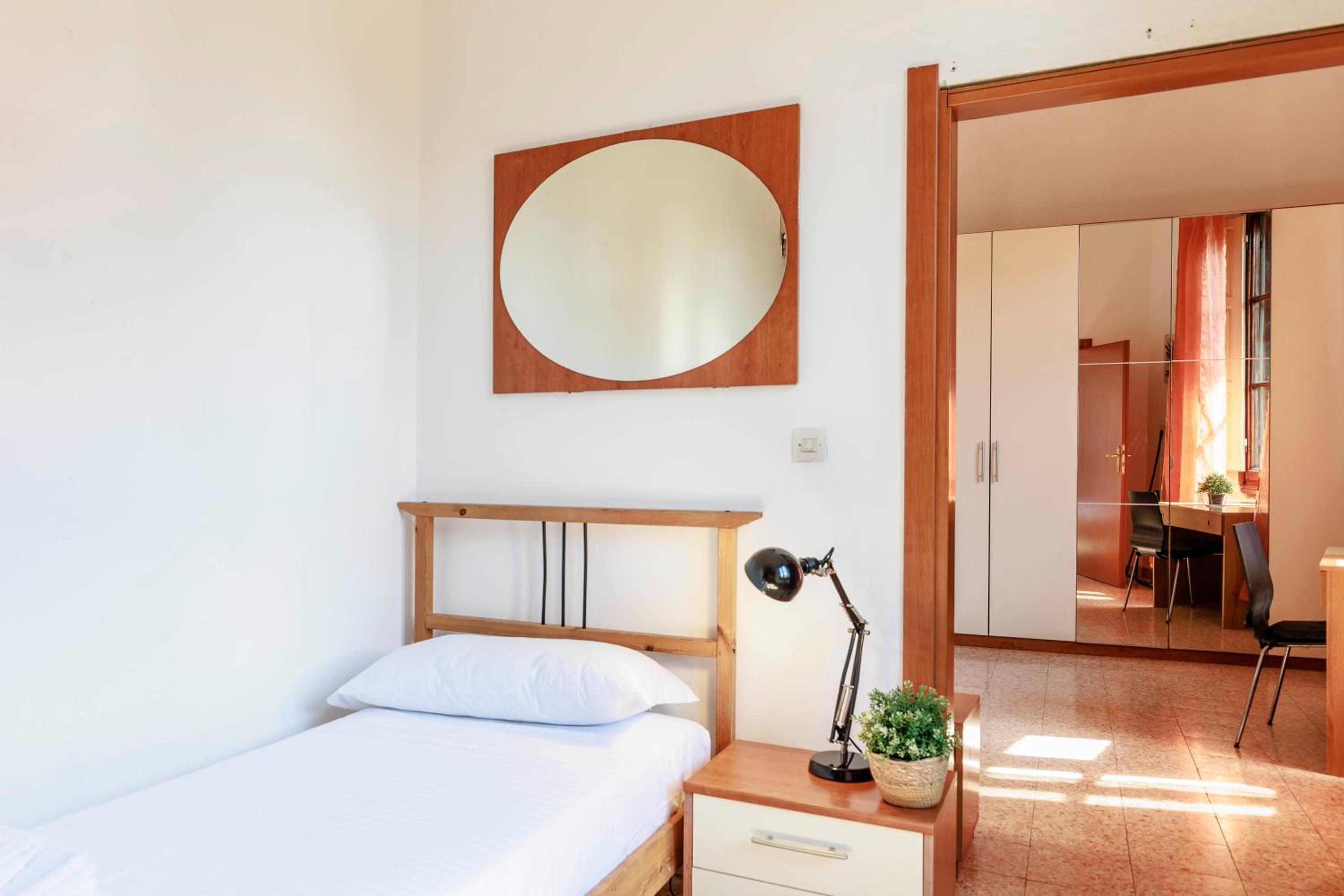 Faenza Huge Apartment