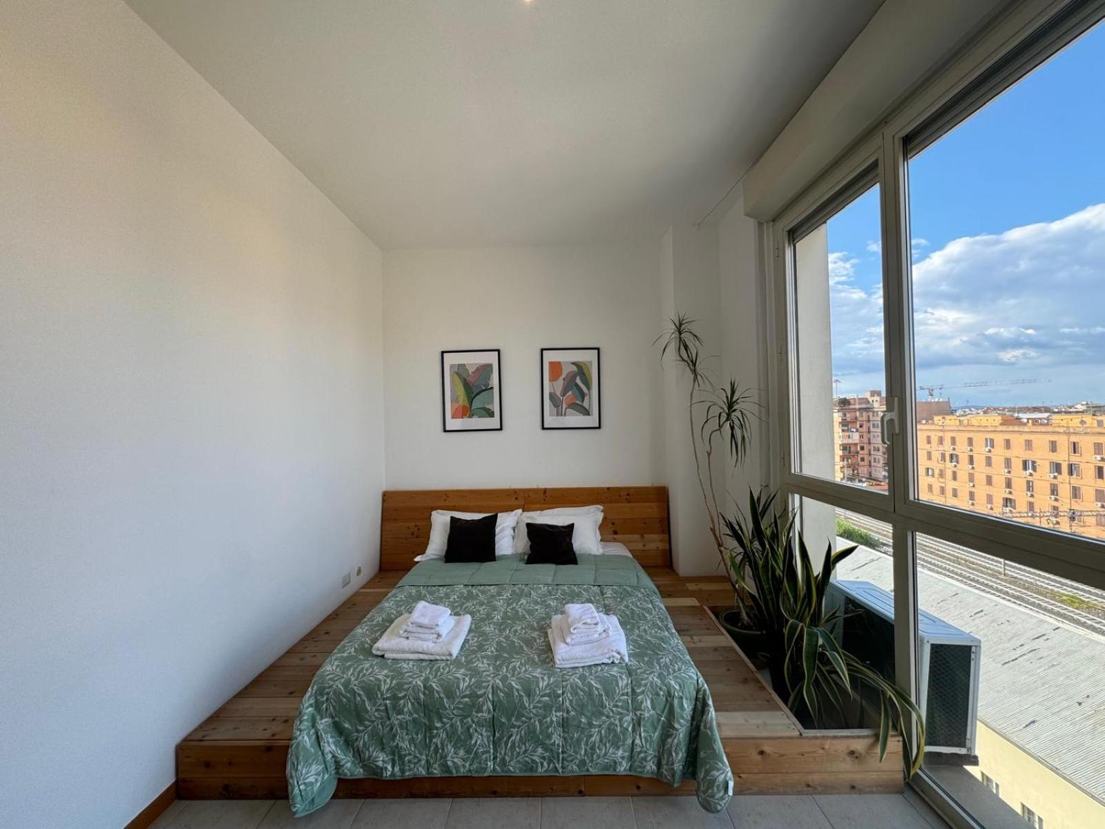 Bright apt near Porta Maggiore