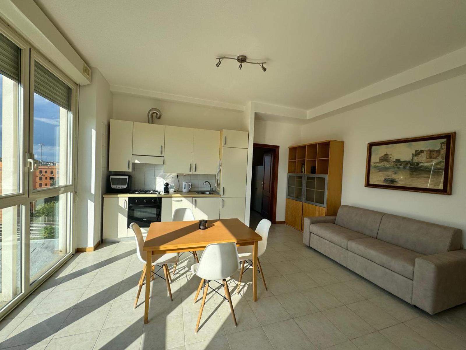 Bright apt near Porta Maggiore