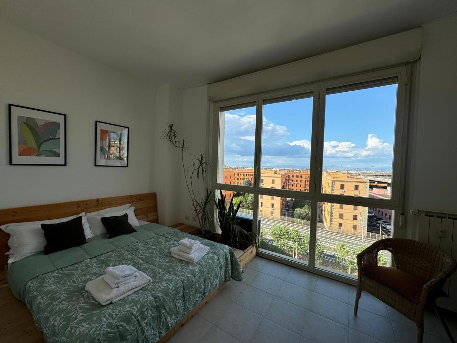 Bright apt near Porta Maggiore