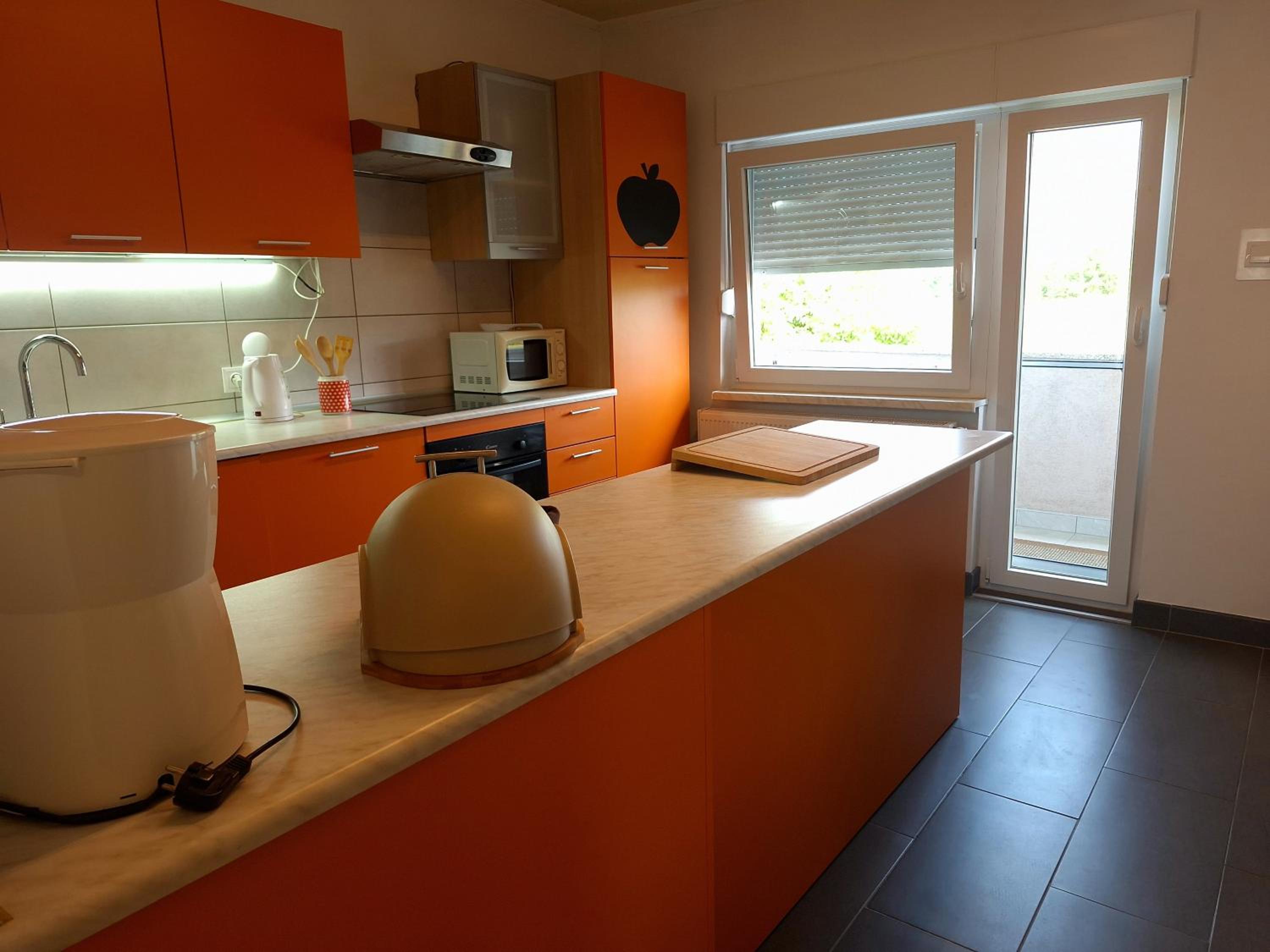 Apartment Nina-bazen-klima-parking
