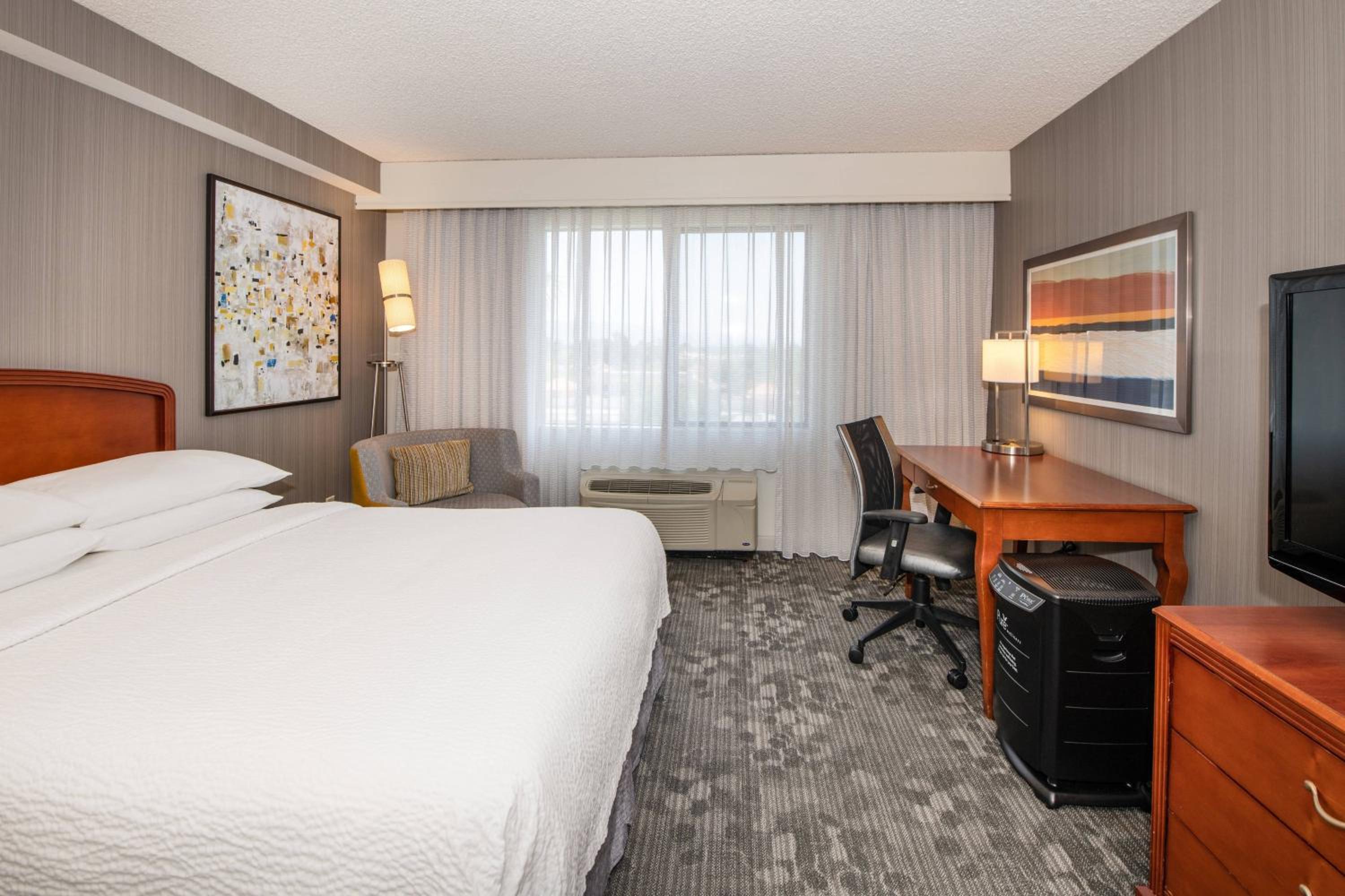 Newark Vacations - Courtyard by Marriott Newark Silicon Valley - Property Image 46