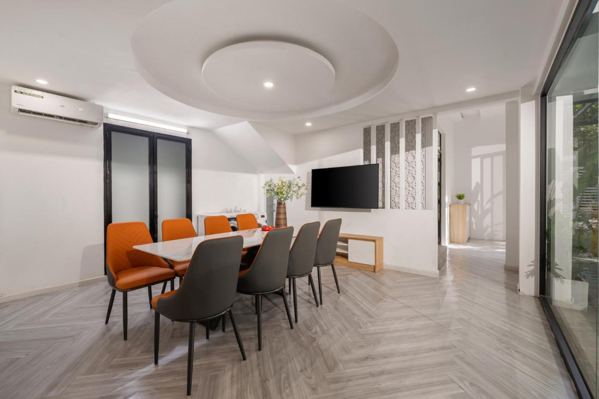 meeting & event spaces