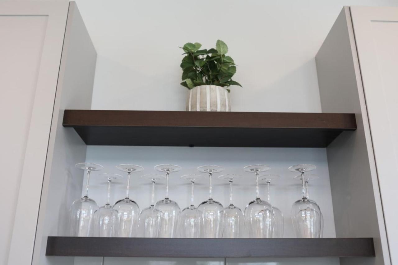 Beachview getaway at the New Carlyle 300 on the Main strip in Grand Bend