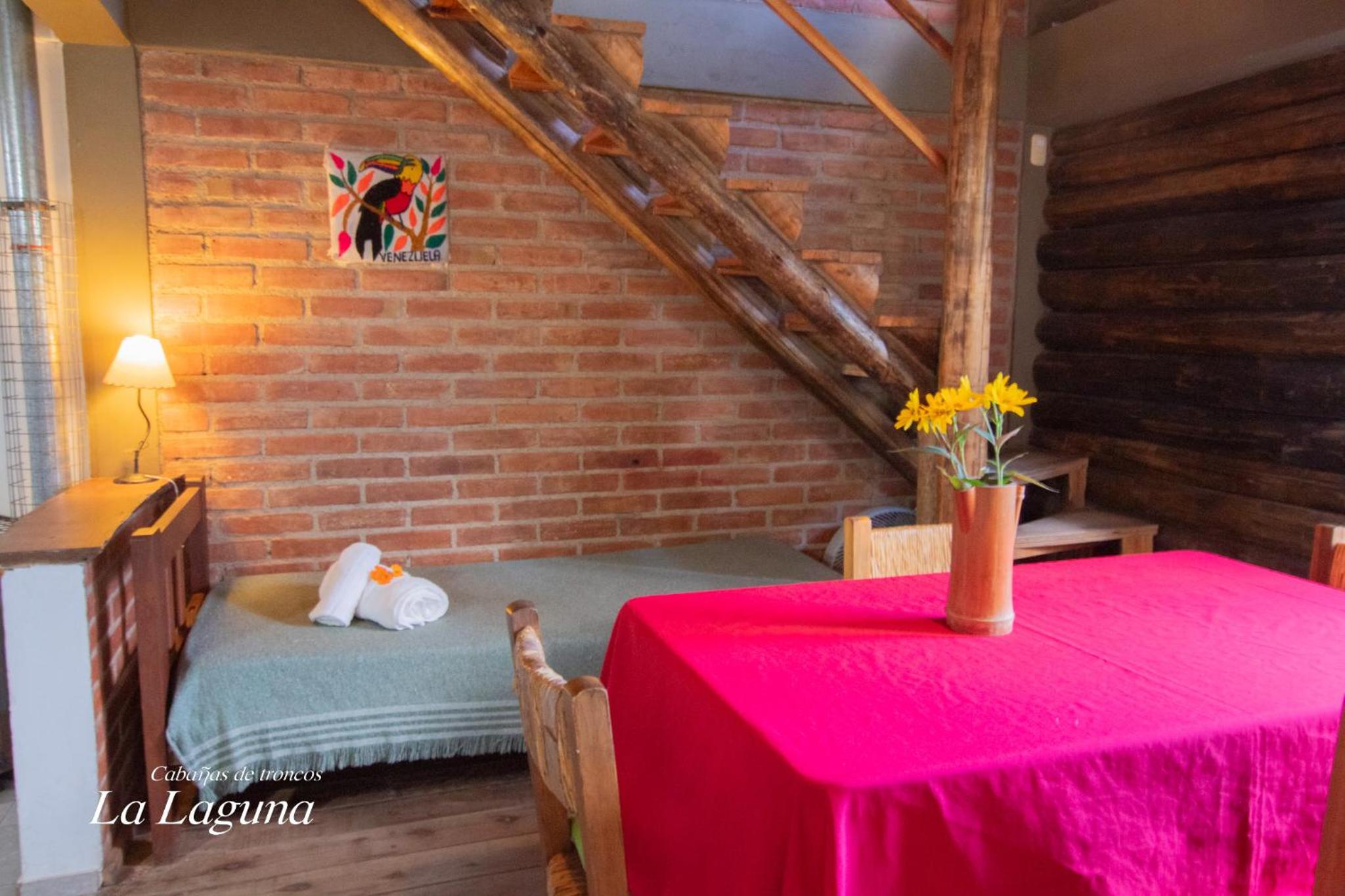 La Laguna - Cabañas de Troncos