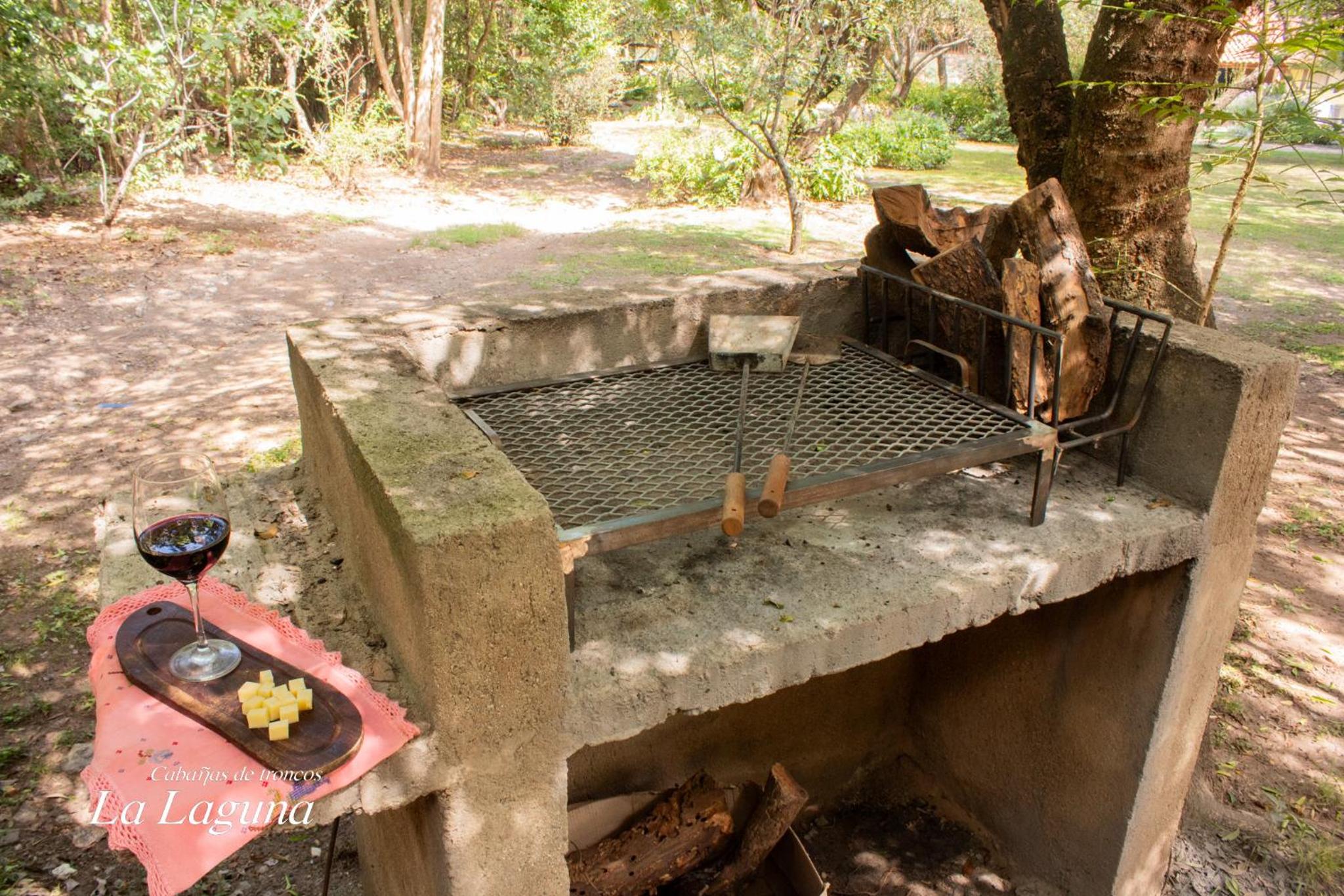 La Laguna - Cabañas de Troncos