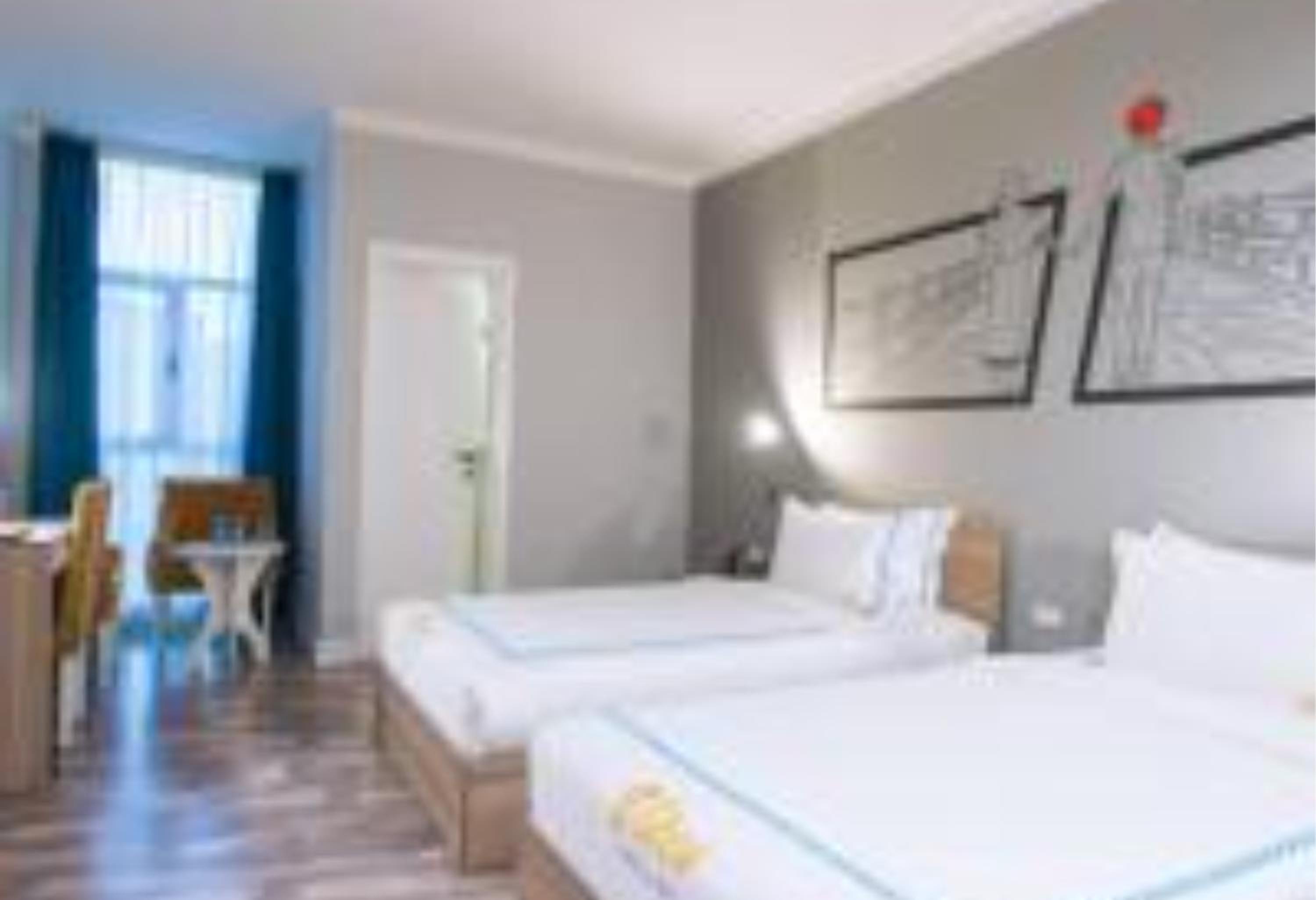Vibes Hotel and Spa