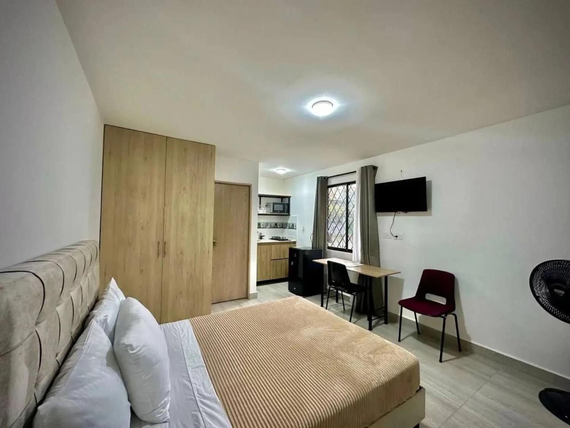 Apartahotel en Laureles