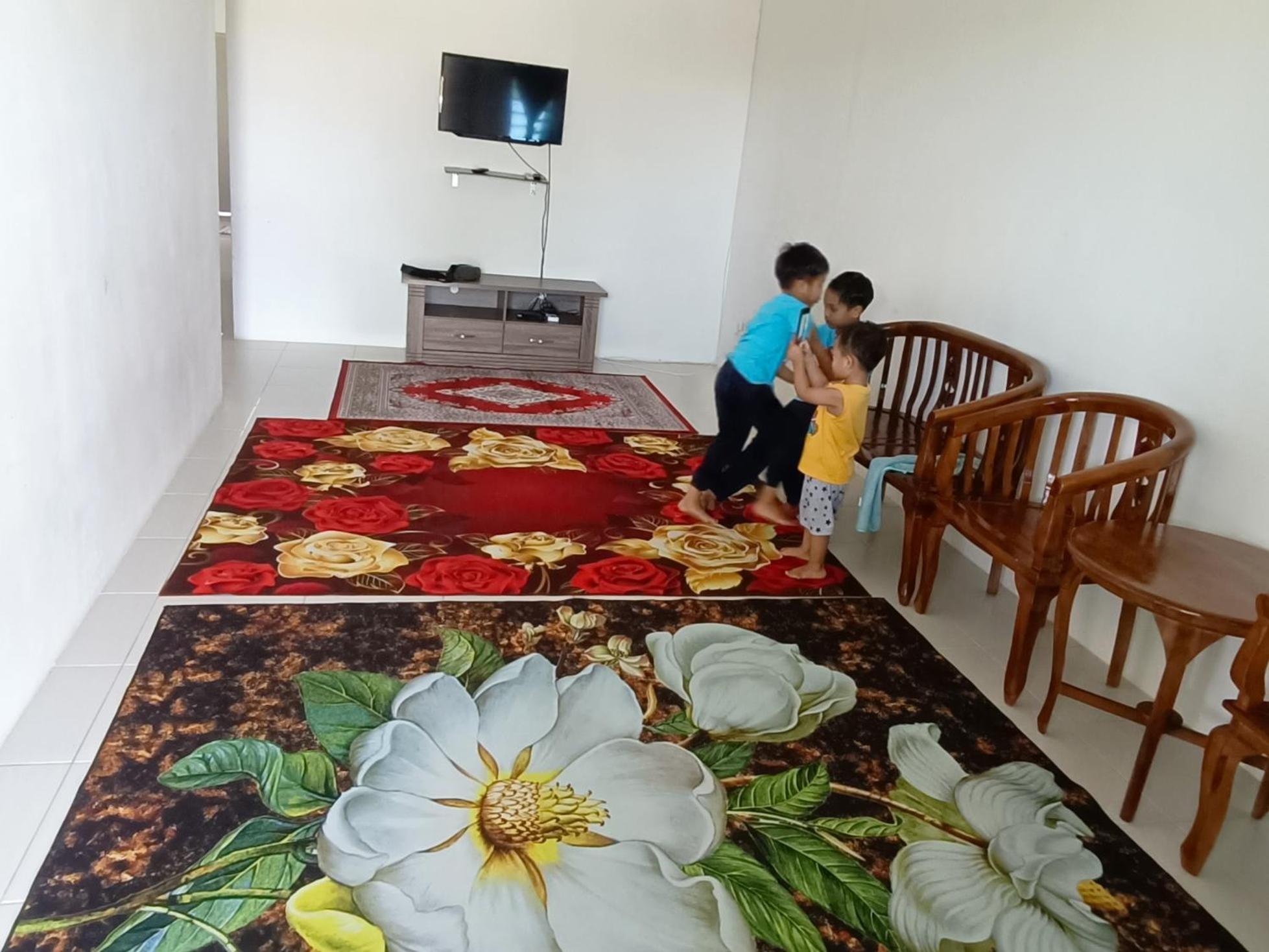 Ainur Homestay photo 3
