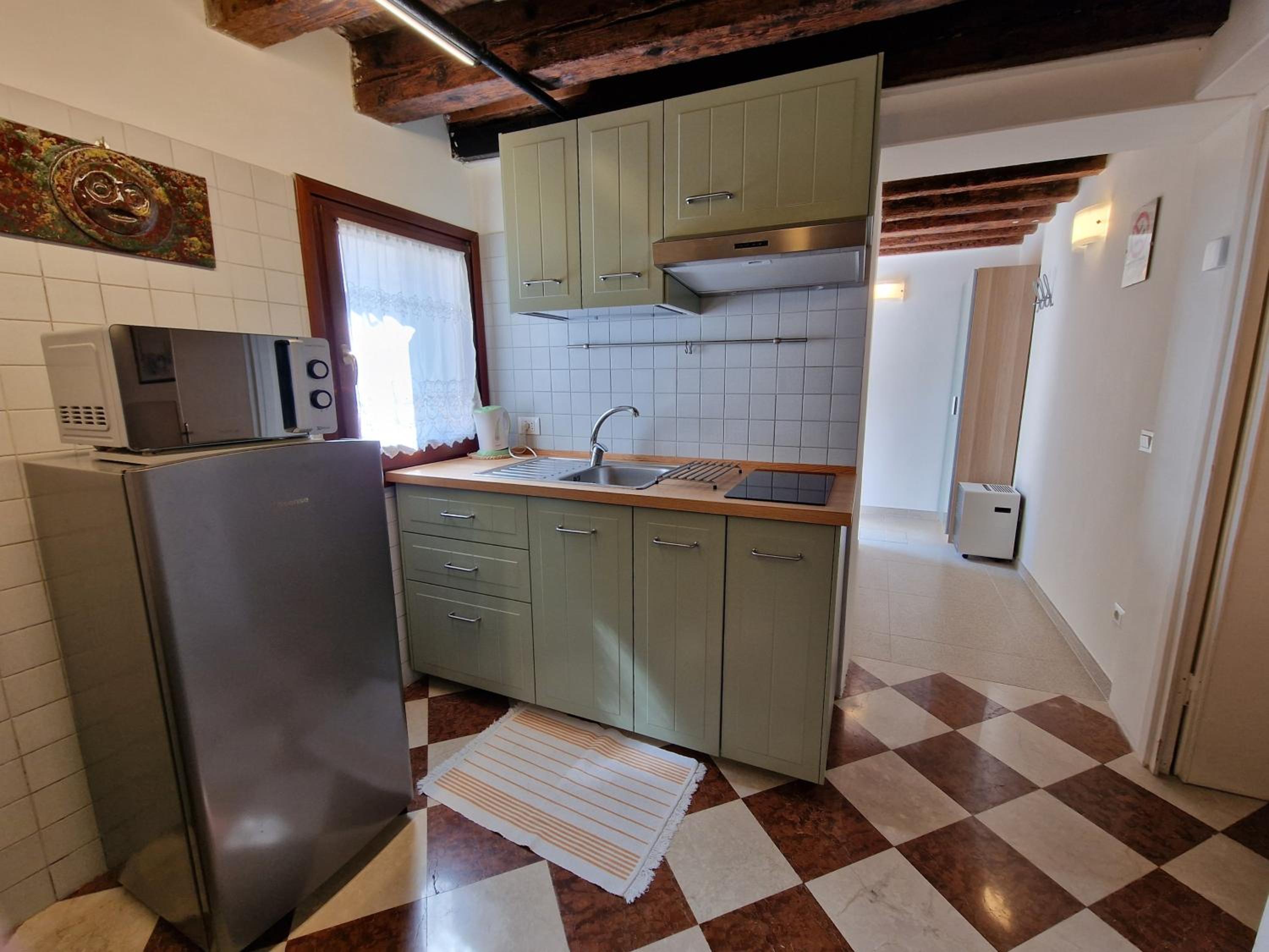 Veneziacentopercento Apartments & Rooms