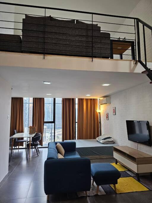 4-5pax SOHO near IKEA Netflix with Internet photo 1