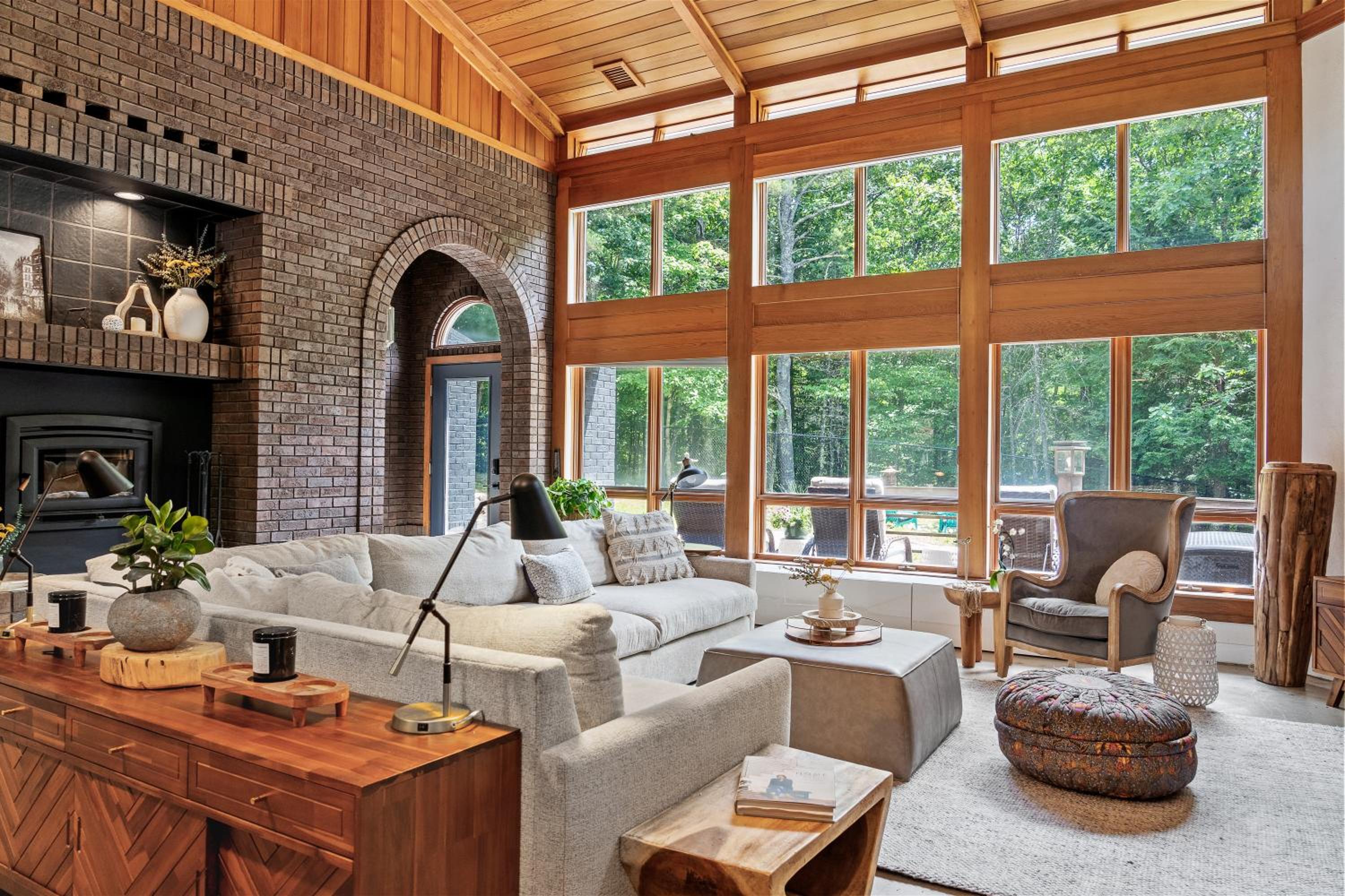 Private 10 Acre Sanctuary