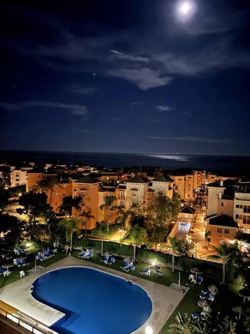 Apartamento en Elviria con vistas al mar