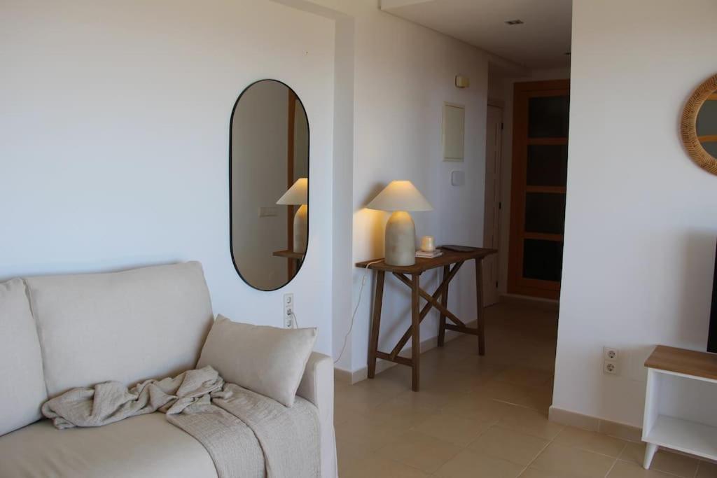Apartamento en Elviria con vistas al mar