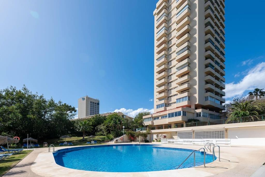 Apartamento en Elviria con vistas al mar