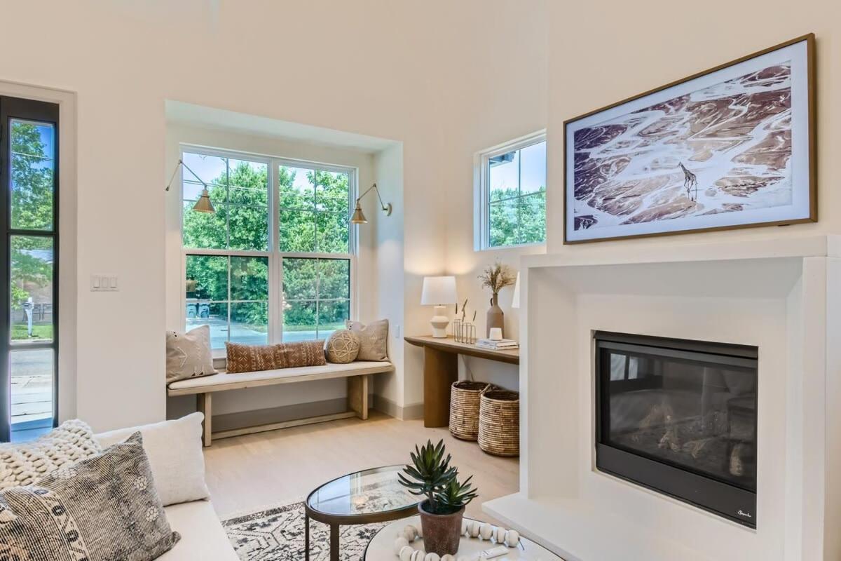 NEW The Georgetown Gem view 4