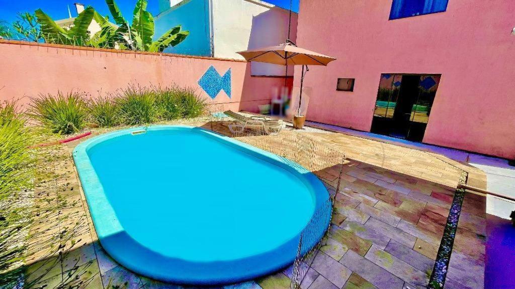 Casa com piscina