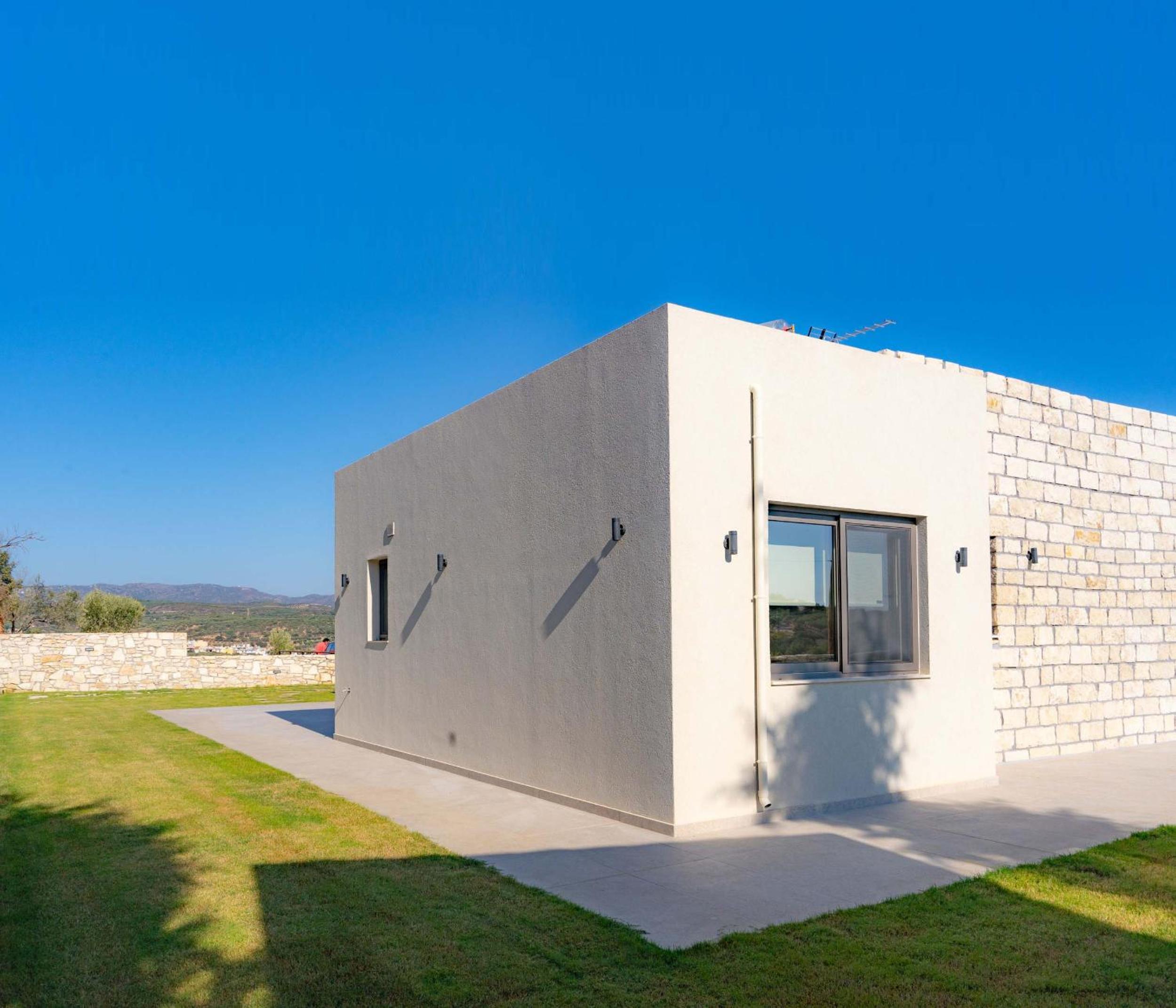 New Aggel's Infinity View Villa - private pool view 3