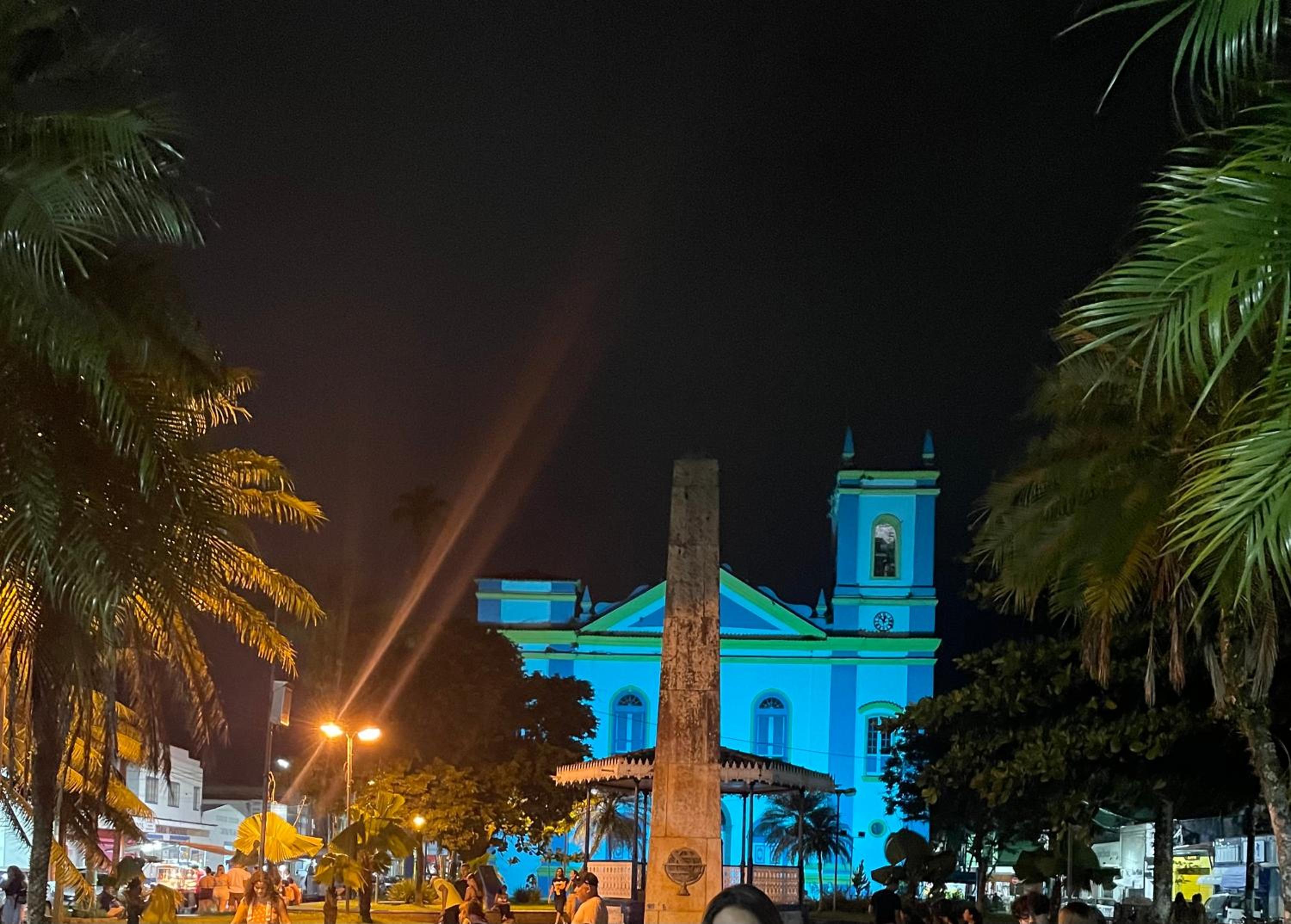 Excelente AP na Orla de Ubatuba