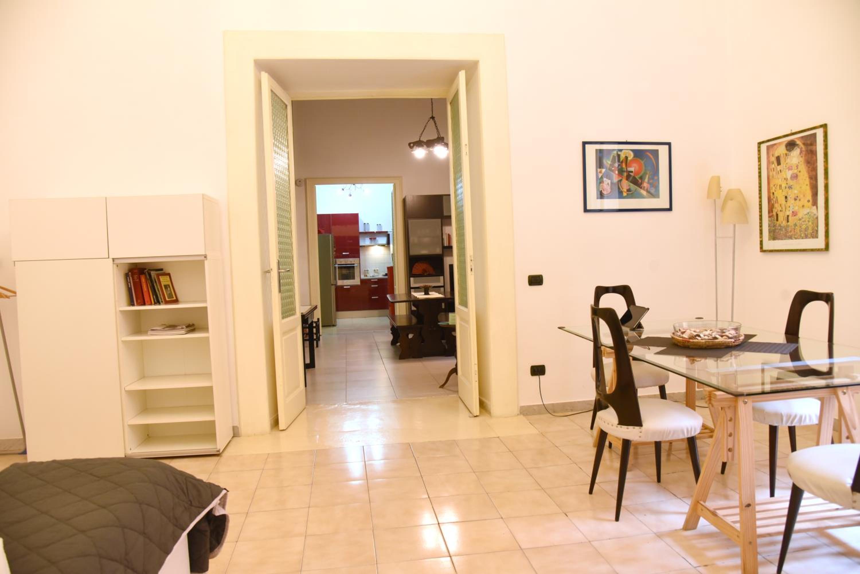 Costigliola Baroque Palace Flat next MANN Museum