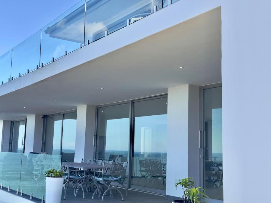 Azure Escape view 4
